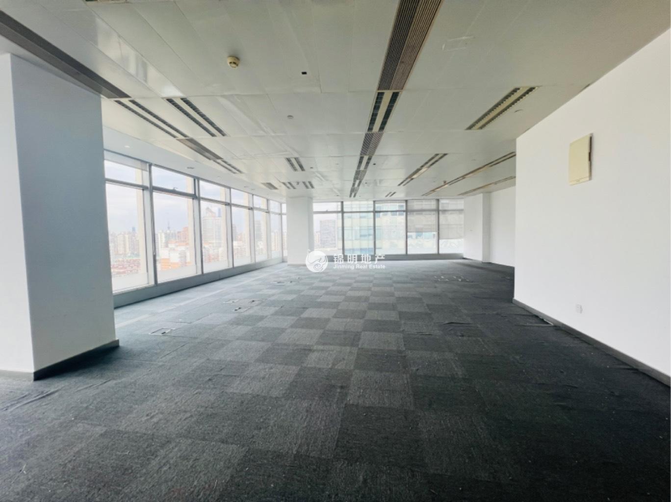 世博滨江绿地海外滩188平米写字楼出租