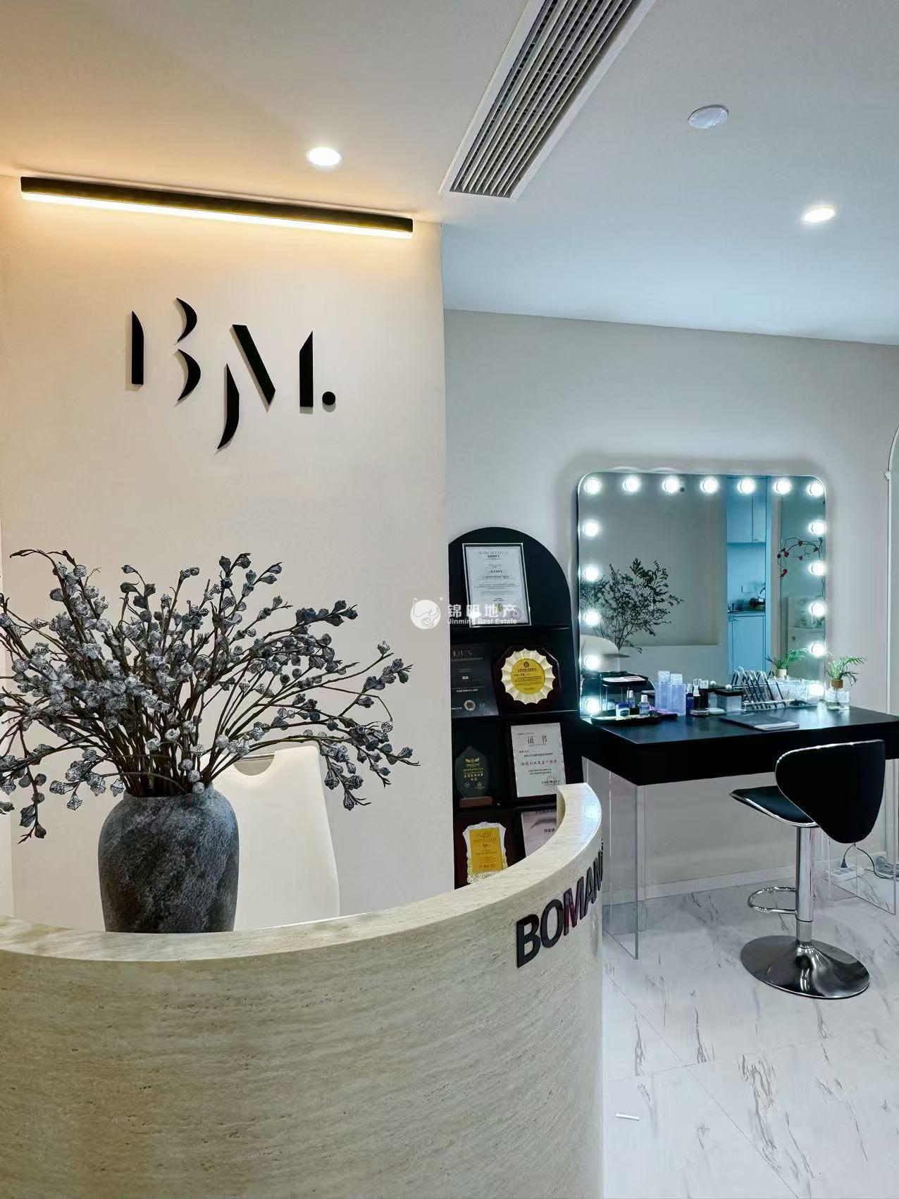 打浦桥中港汇黄浦92平米写字楼出租