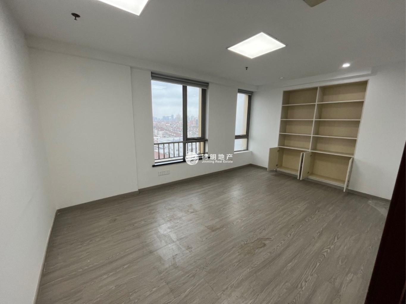 新江湾城尚浦中心210平米写字楼出租