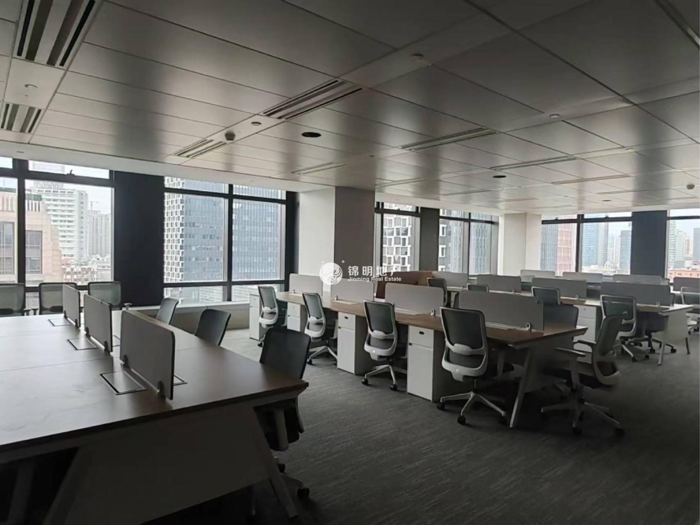 四川北路中美信托金融大厦554平米写字楼出租