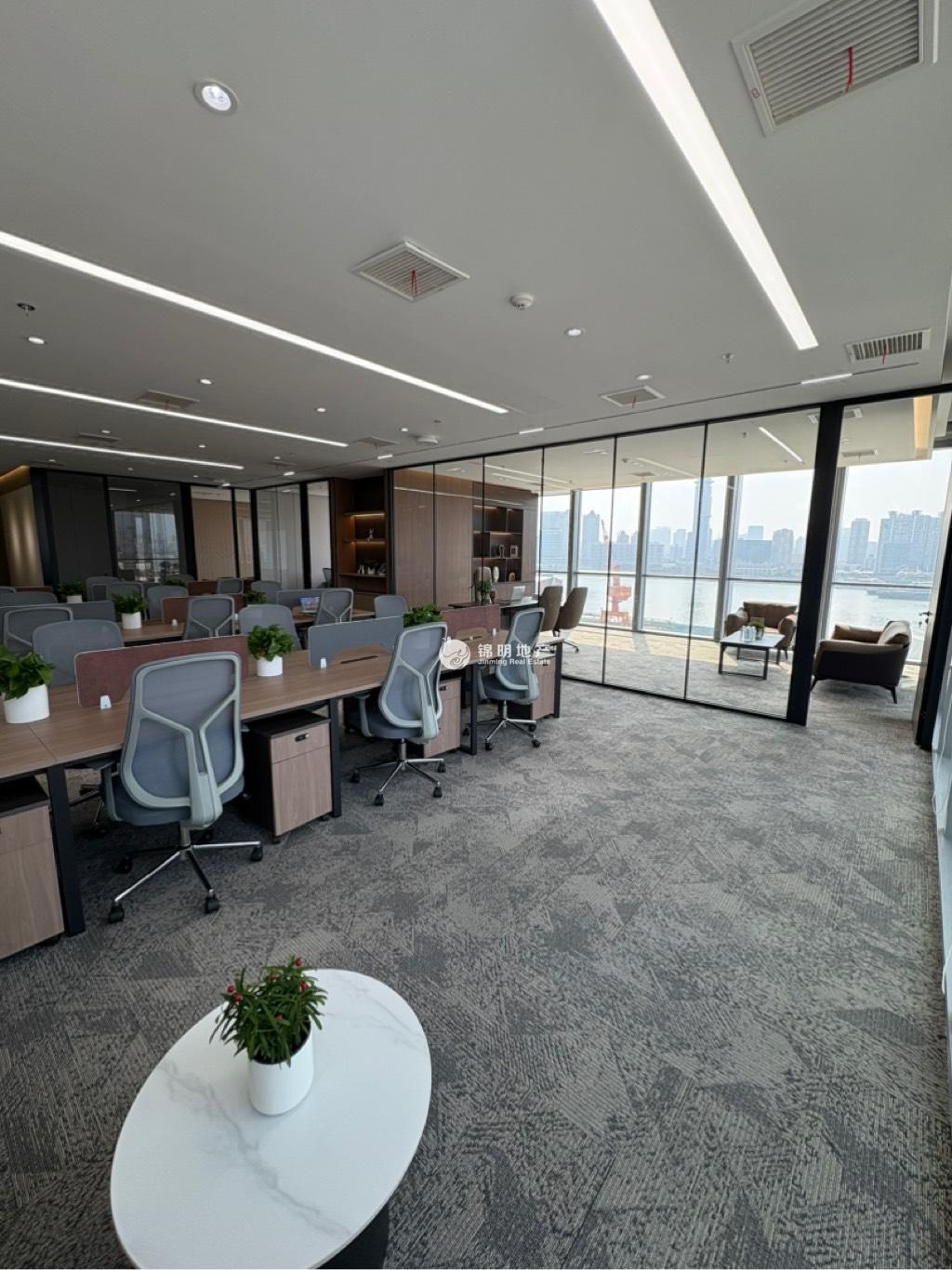 四川北路中美信托金融大厦401平米写字楼出租