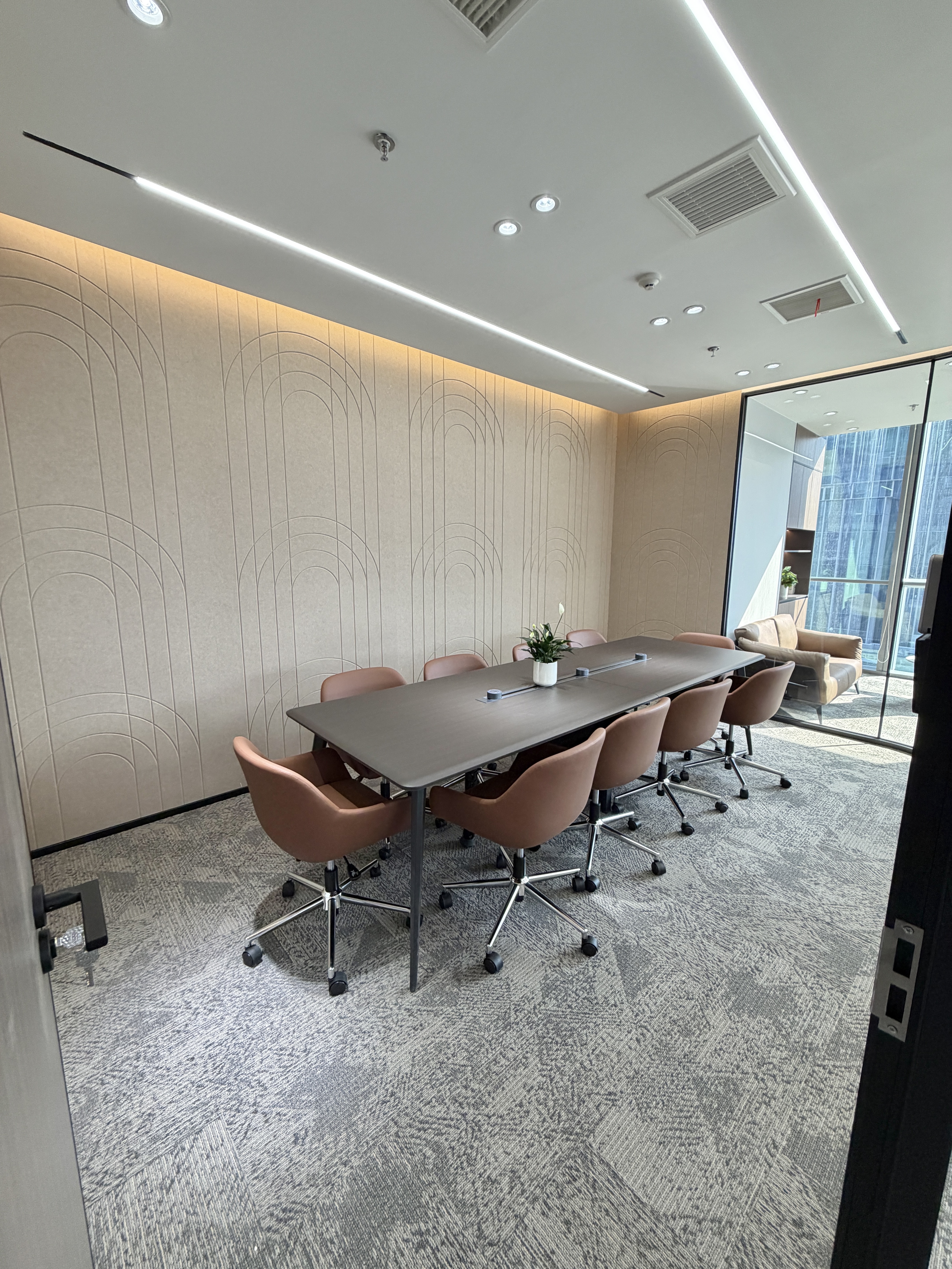 东外滩中交滨江广场171平米写字楼出租