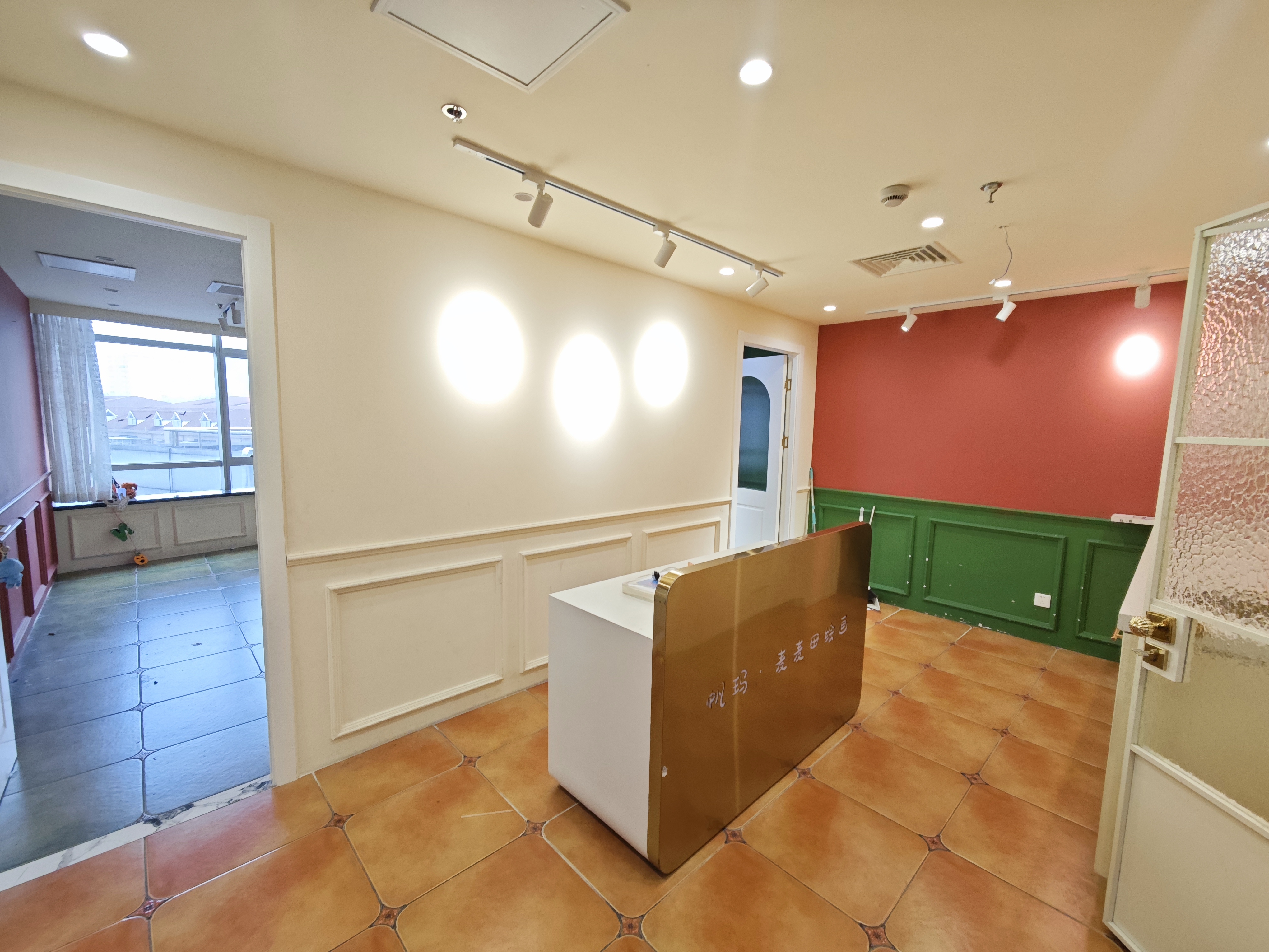 曹杨绿地科创大厦90平米写字楼出租