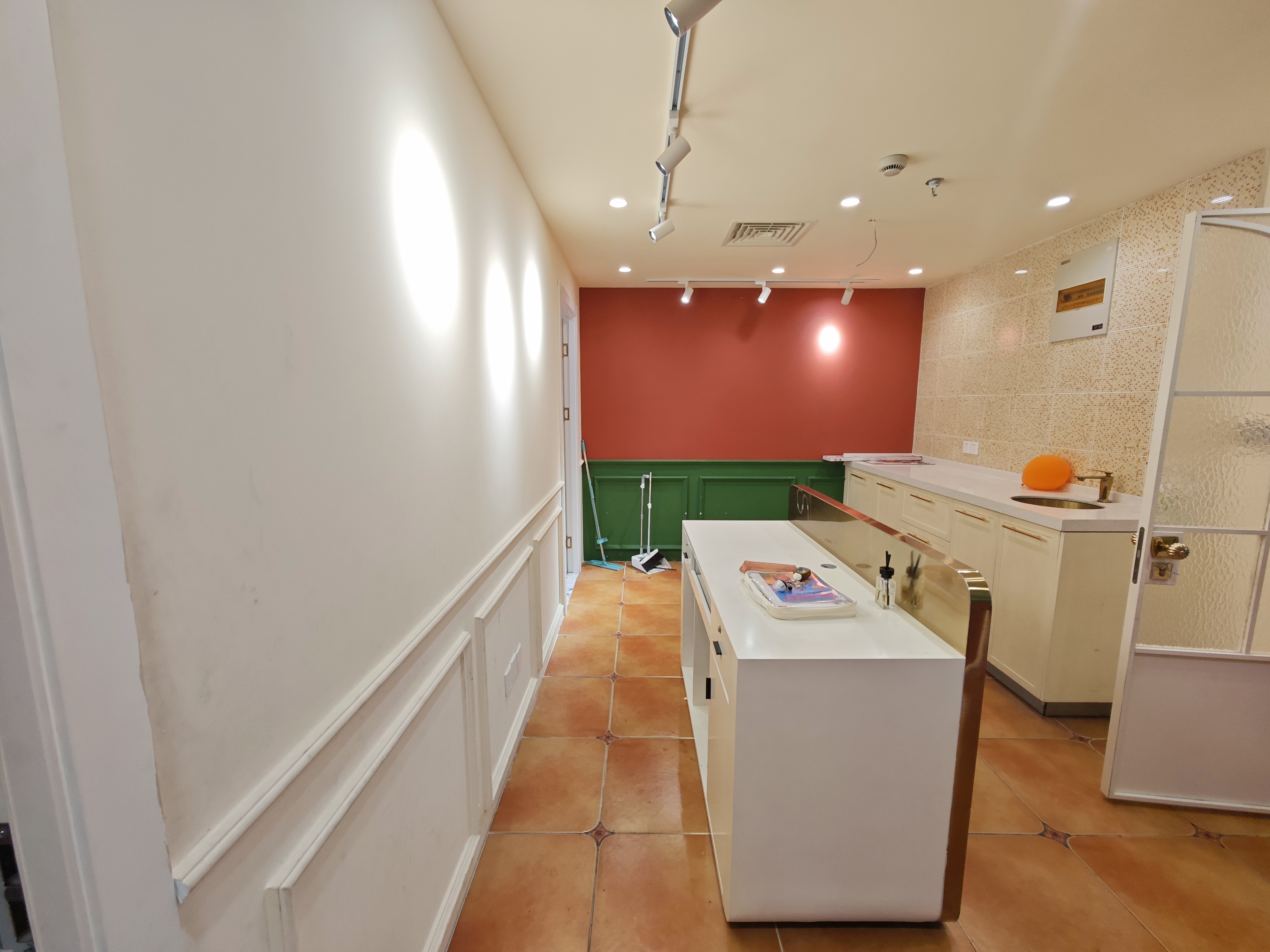 曹杨绿地科创大厦90平米写字楼出租