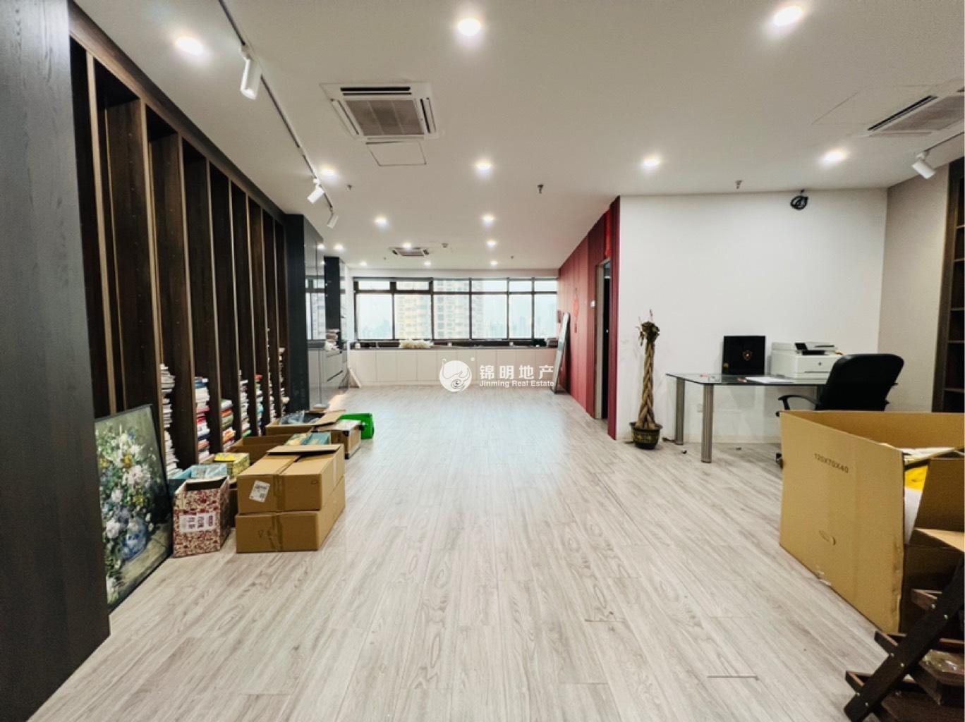 徐家汇均瑶国际广场130平米写字楼出租