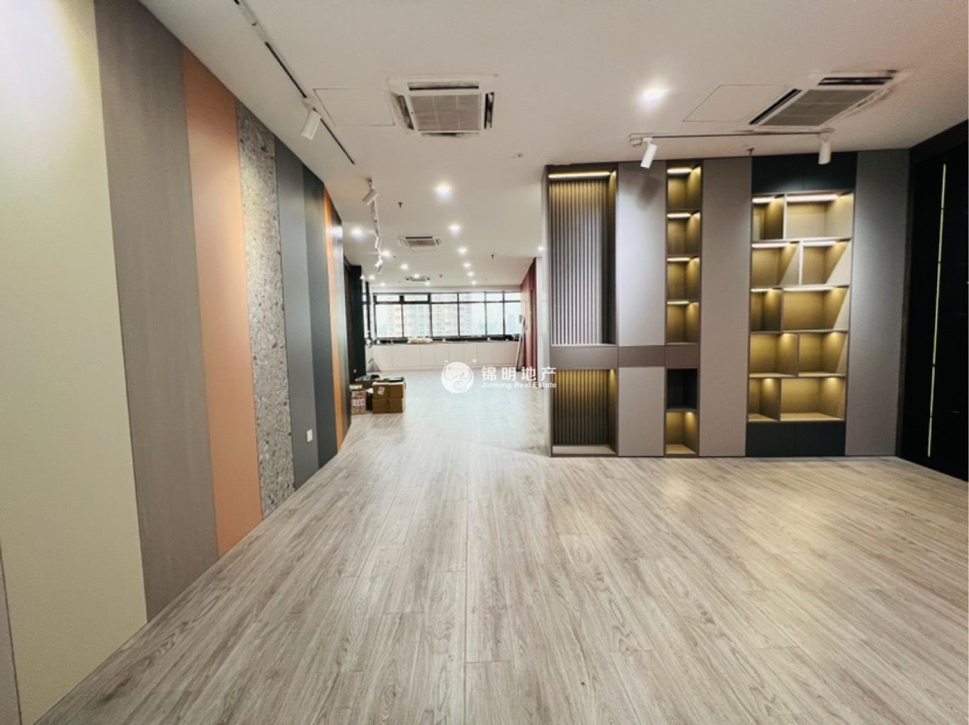 徐家汇均瑶国际广场130平米写字楼出租