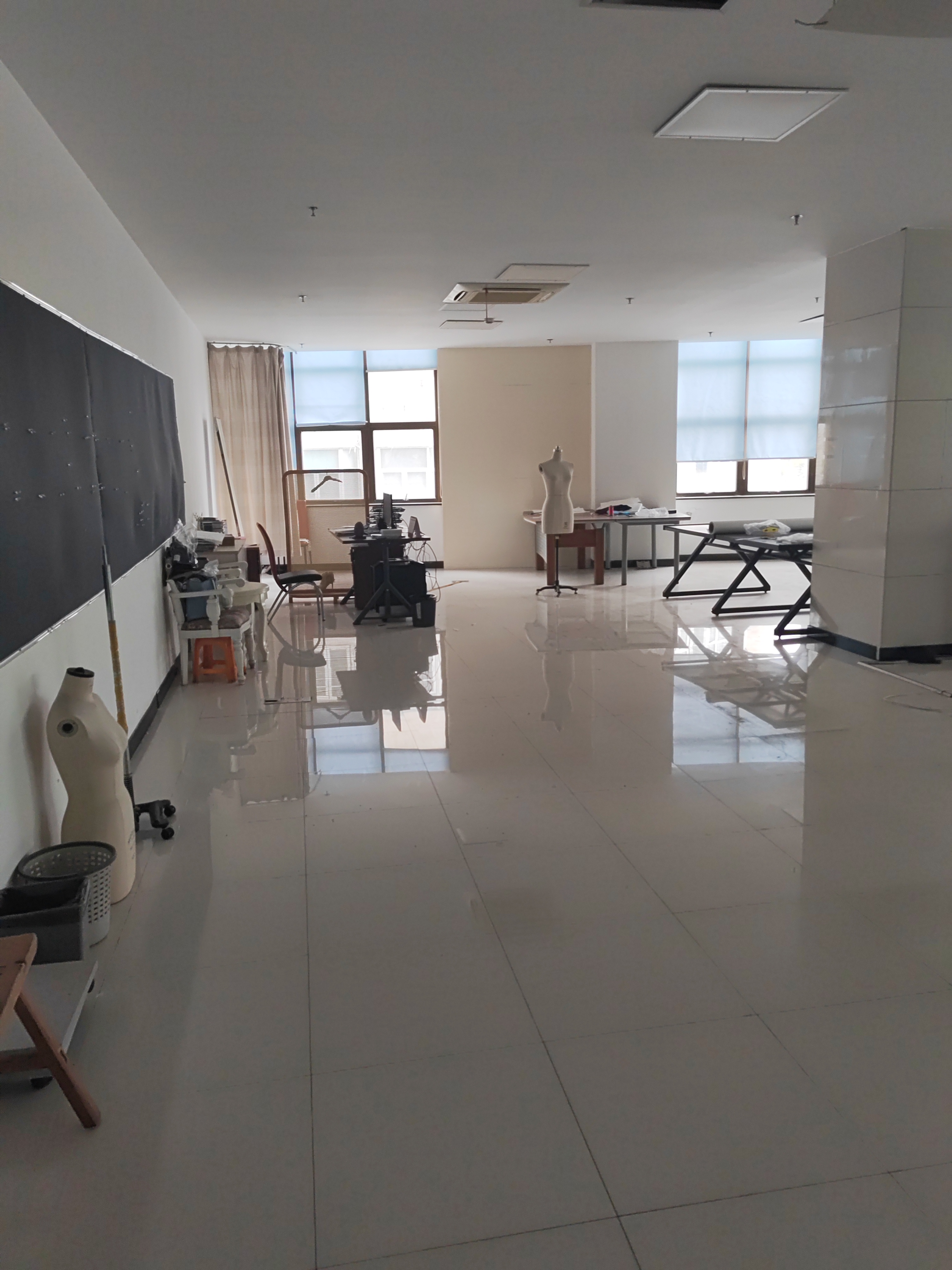 不夜城云华科技大厦1278平米写字楼出售