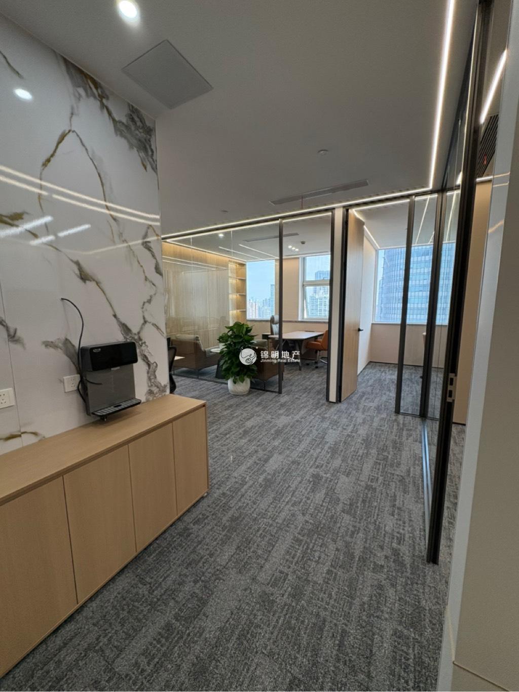 北外滩金茂北外滩138平米写字楼出租