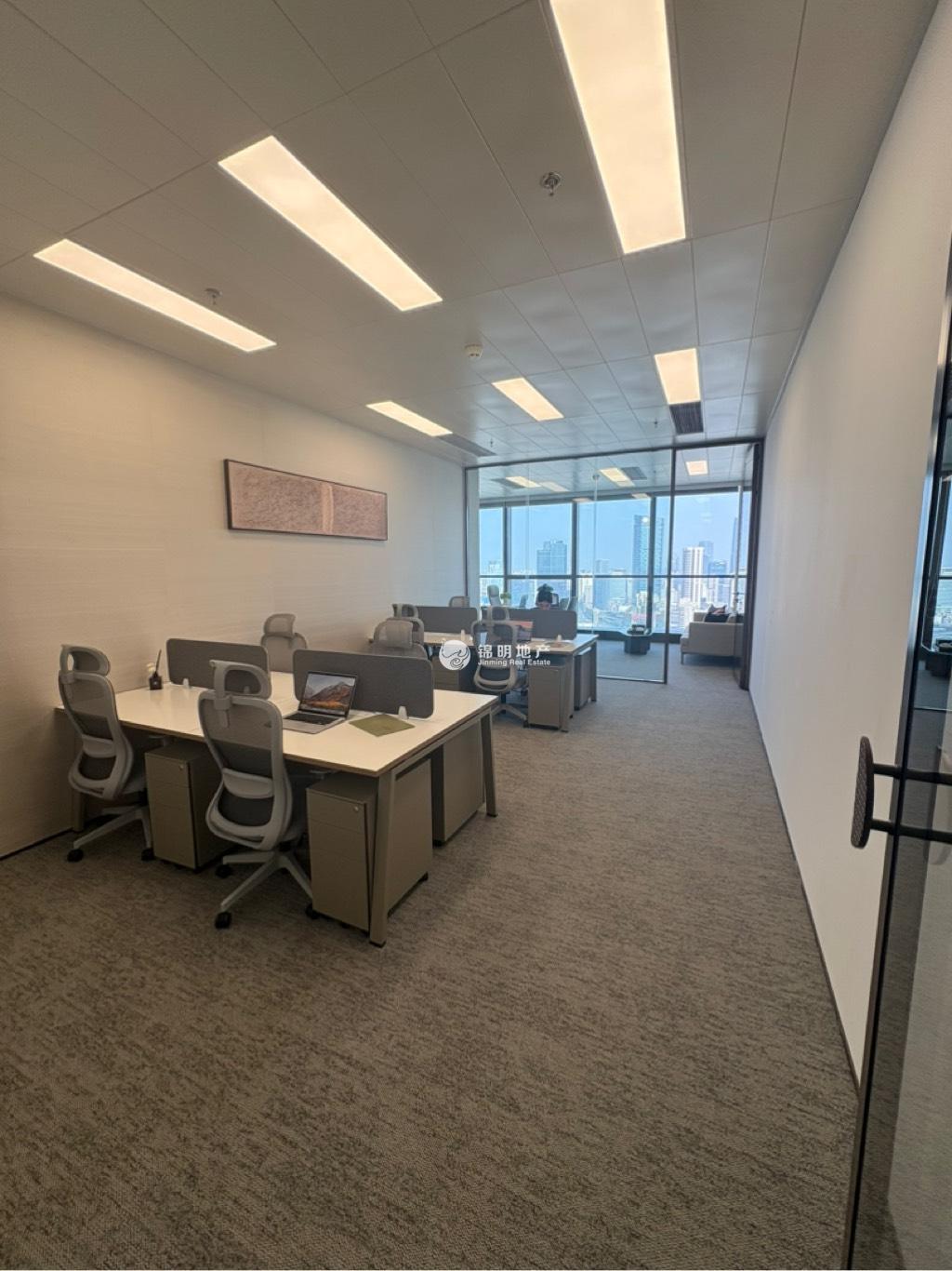 北外滩金茂北外滩130平米写字楼出租