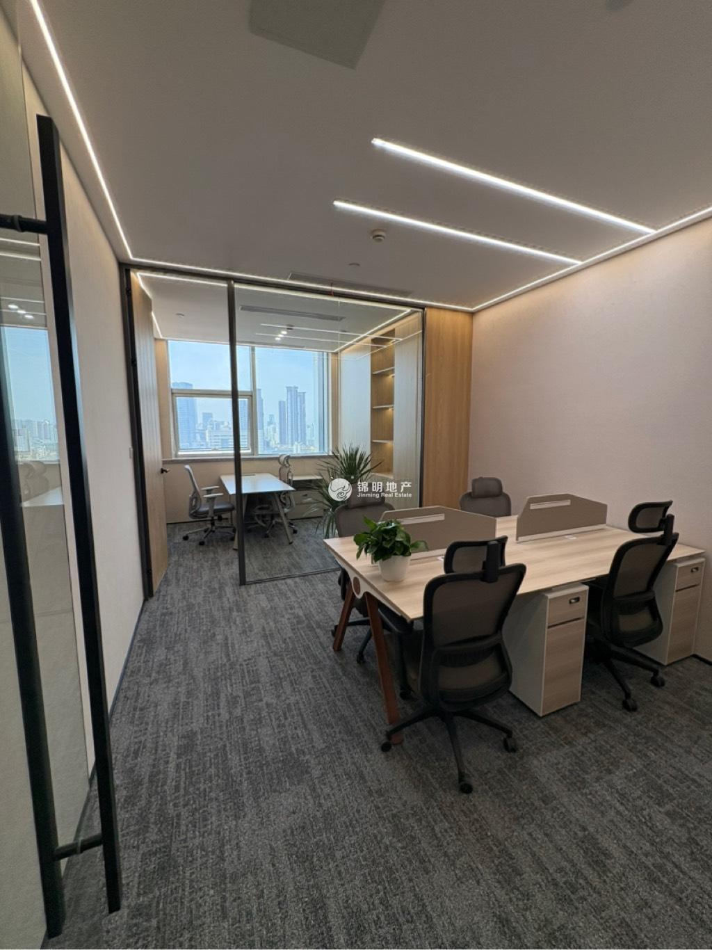 北外滩金茂北外滩130平米写字楼出租