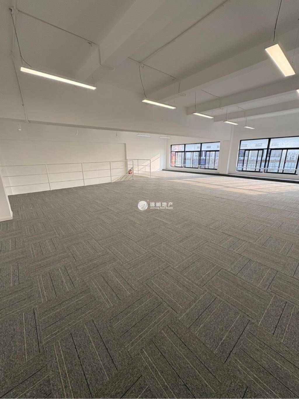 控江路互联宝地园83平米写字楼出租