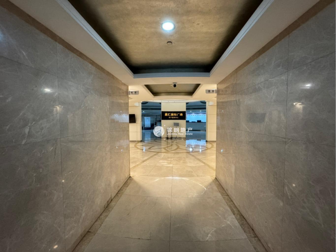 徐家汇嘉汇国际广场63平米写字楼出租