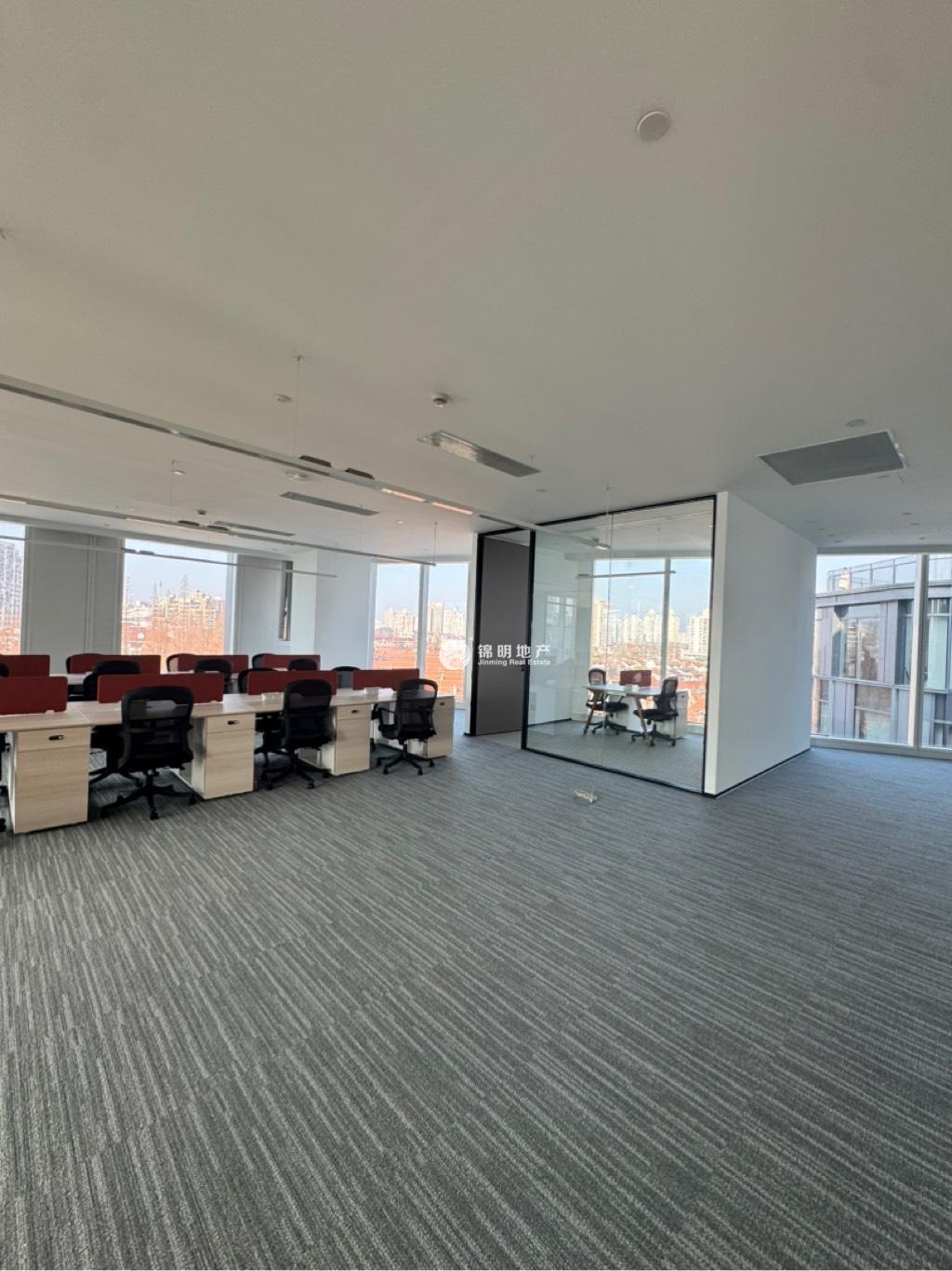 四川北路宝华商业广场192平米写字楼出租