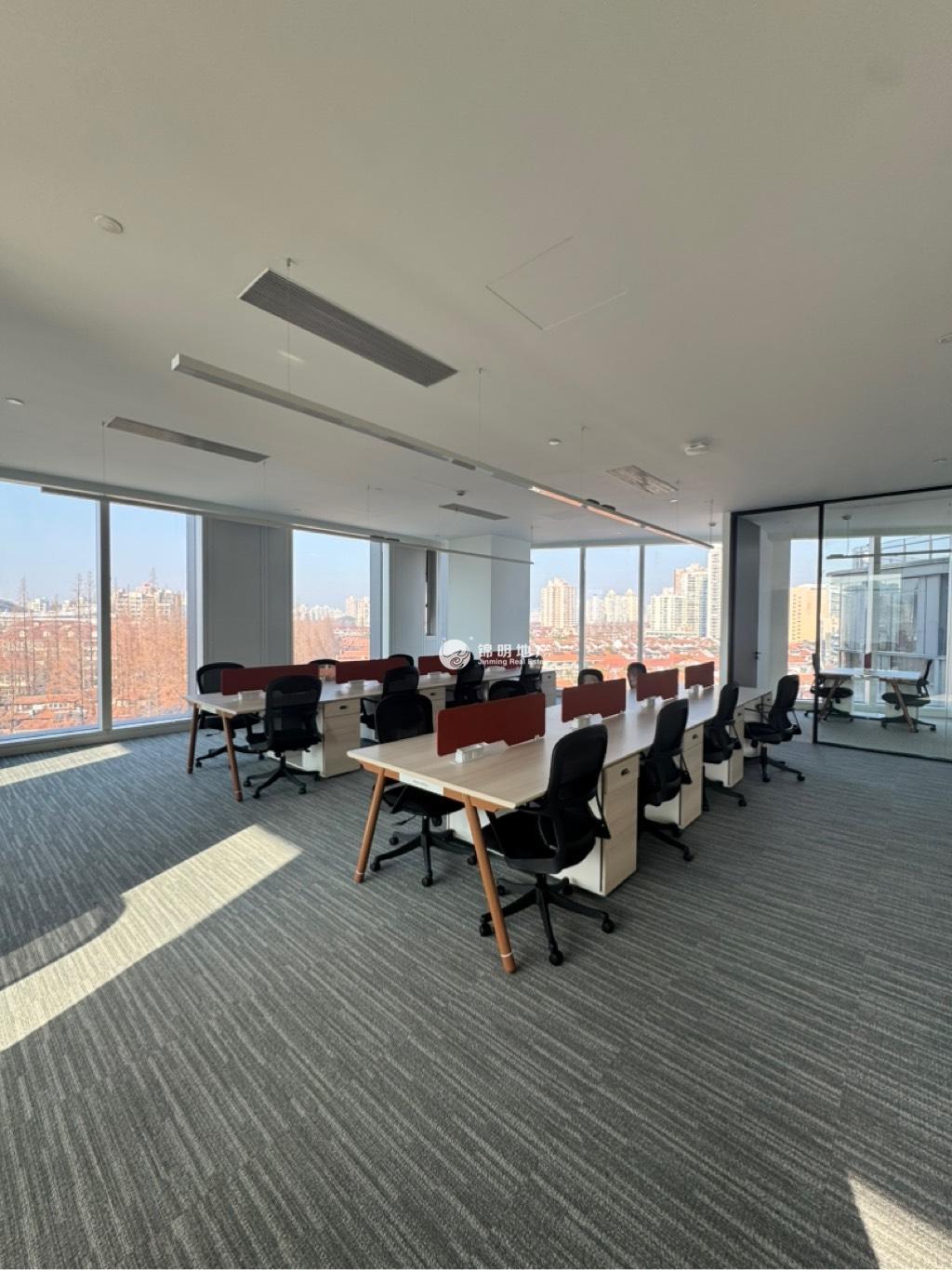 四川北路宝华商业广场192平米写字楼出租