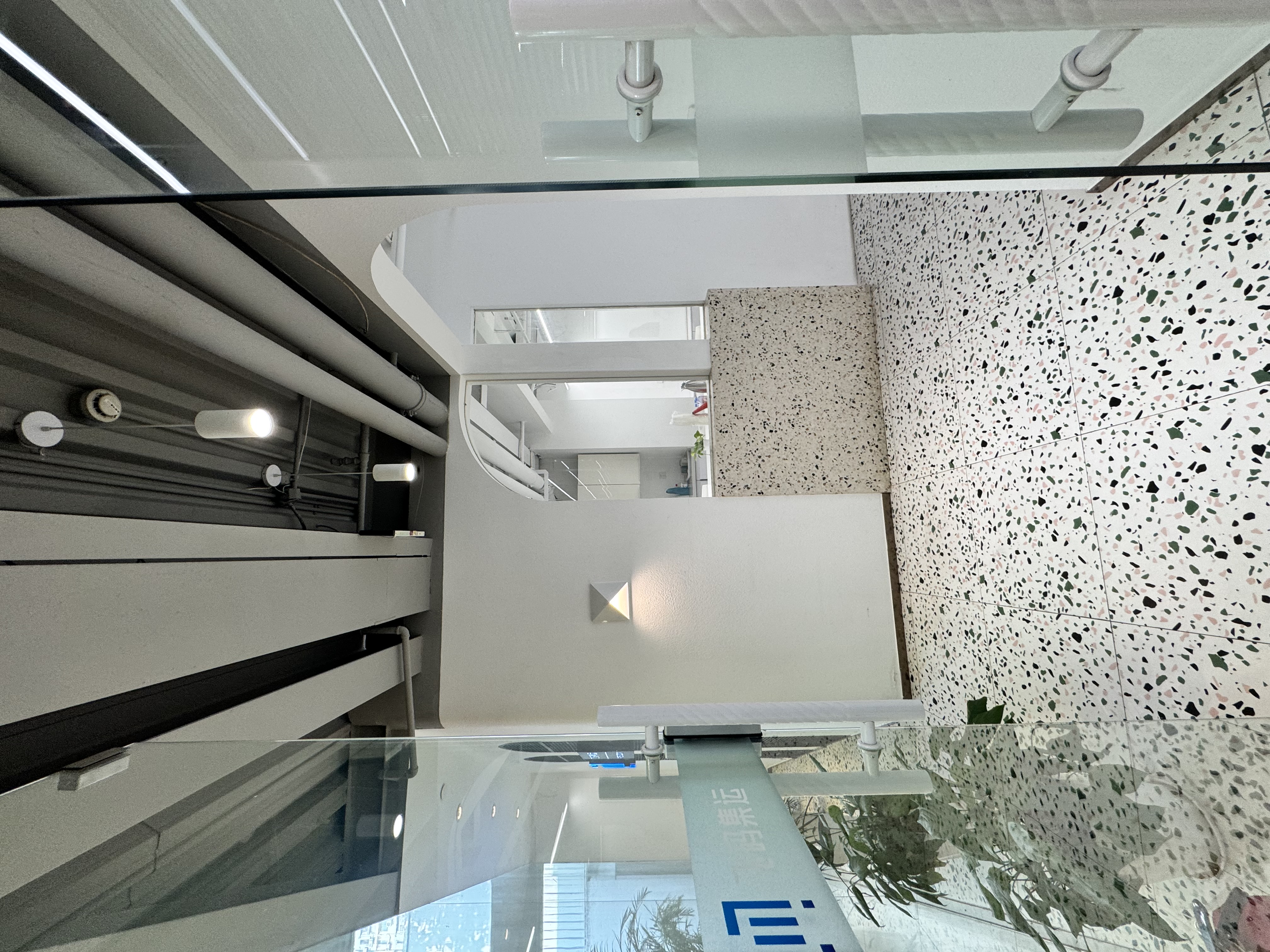 北外滩印坊创意园148平米写字楼出租