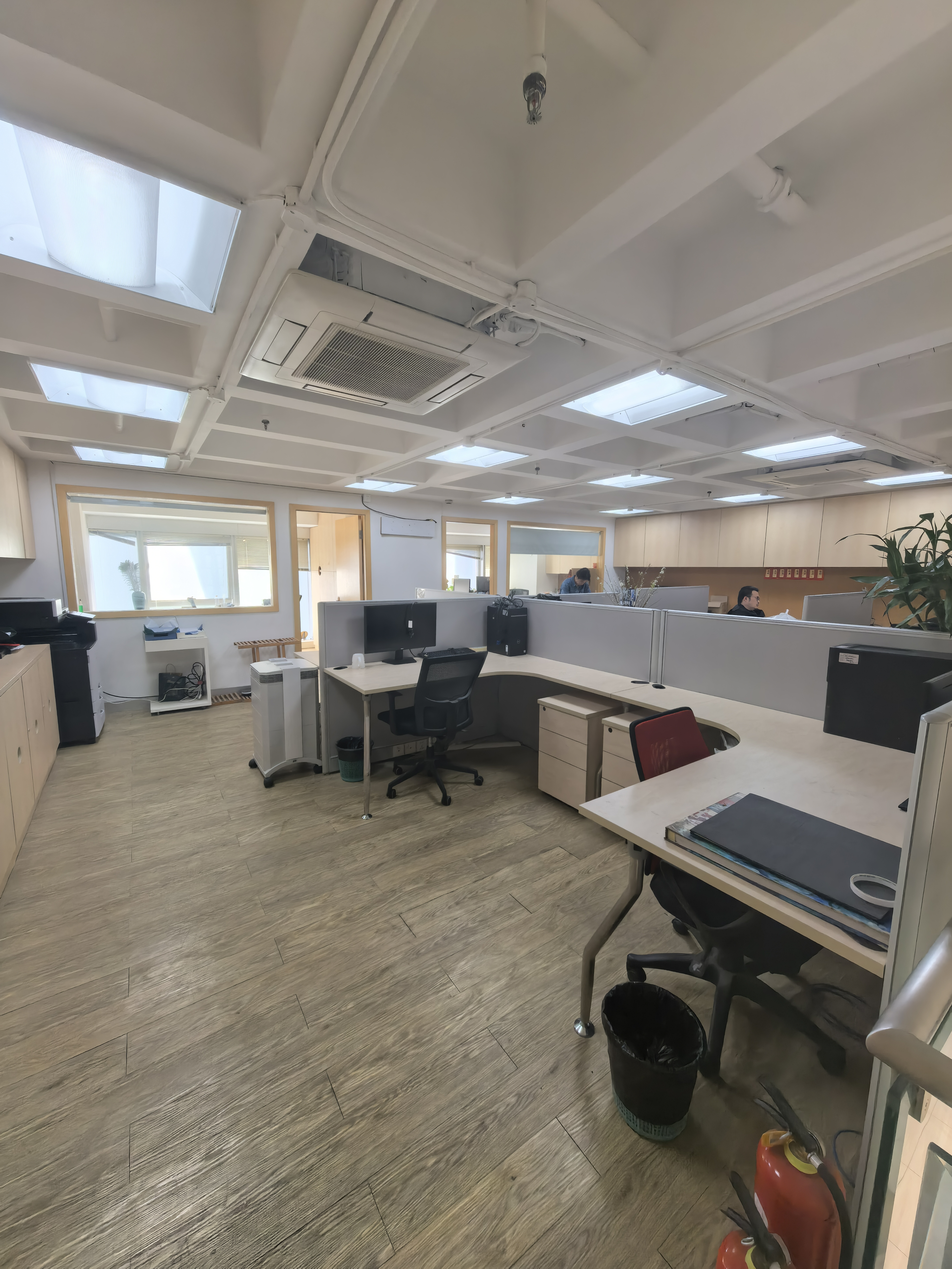 田林上海主角(MOBO办公)160平米写字楼出售