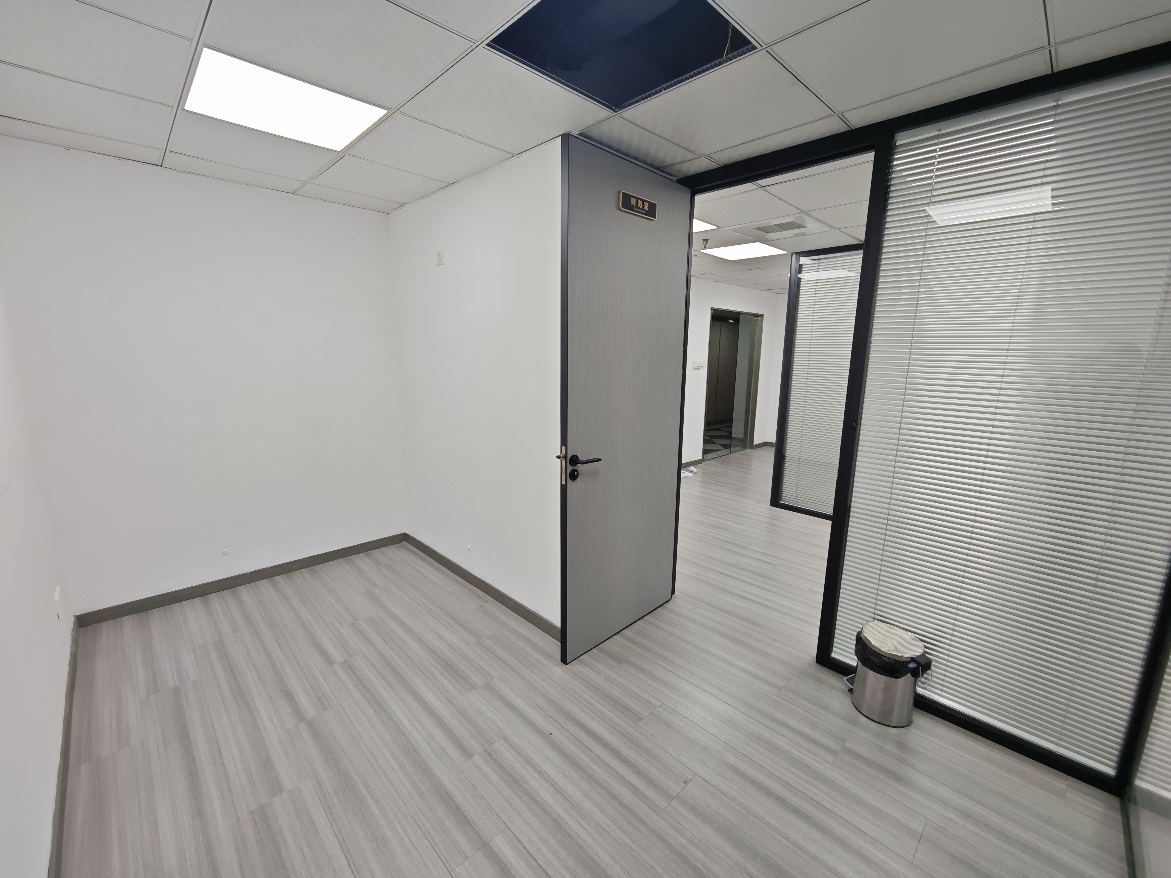 曹杨绿地科创大厦100平米写字楼出租