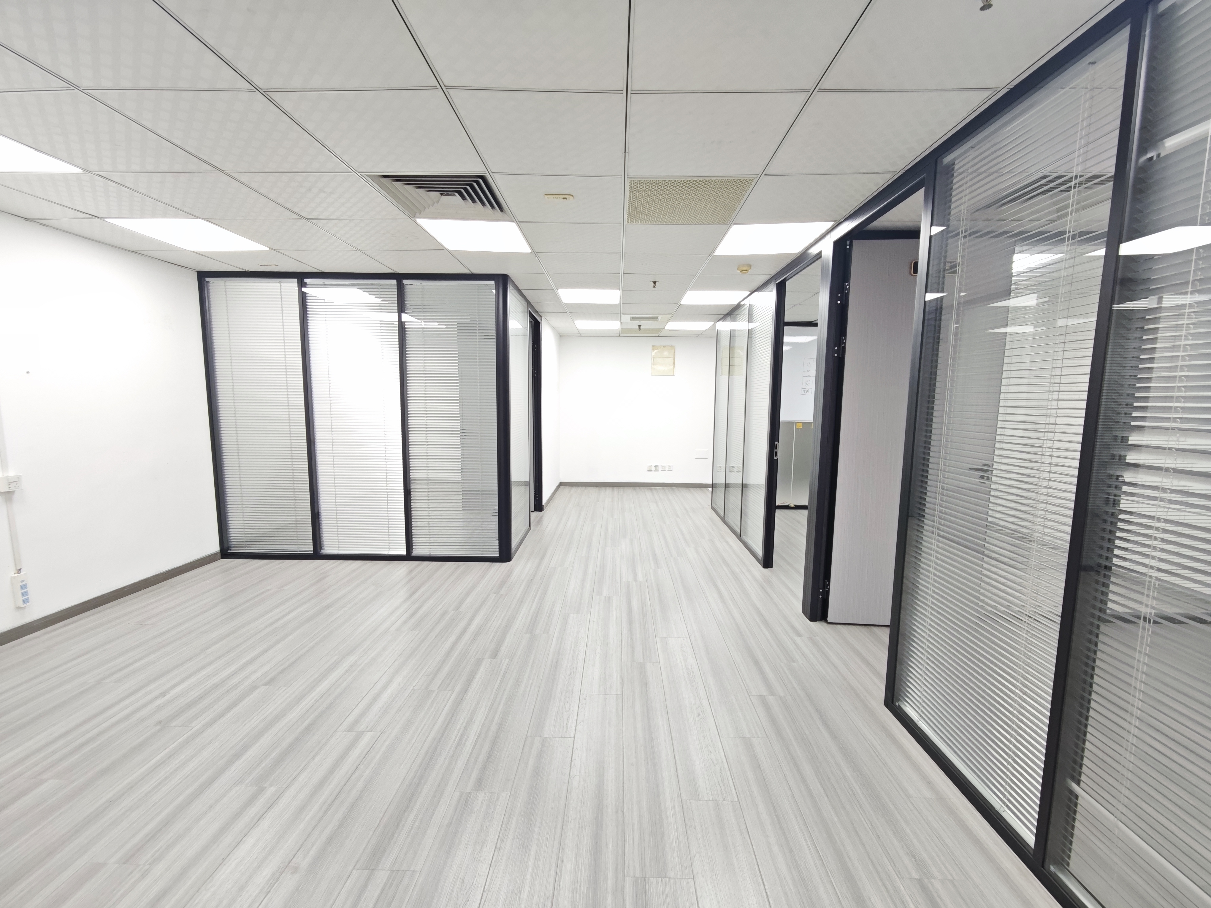 曹杨绿地科创大厦100平米写字楼出租