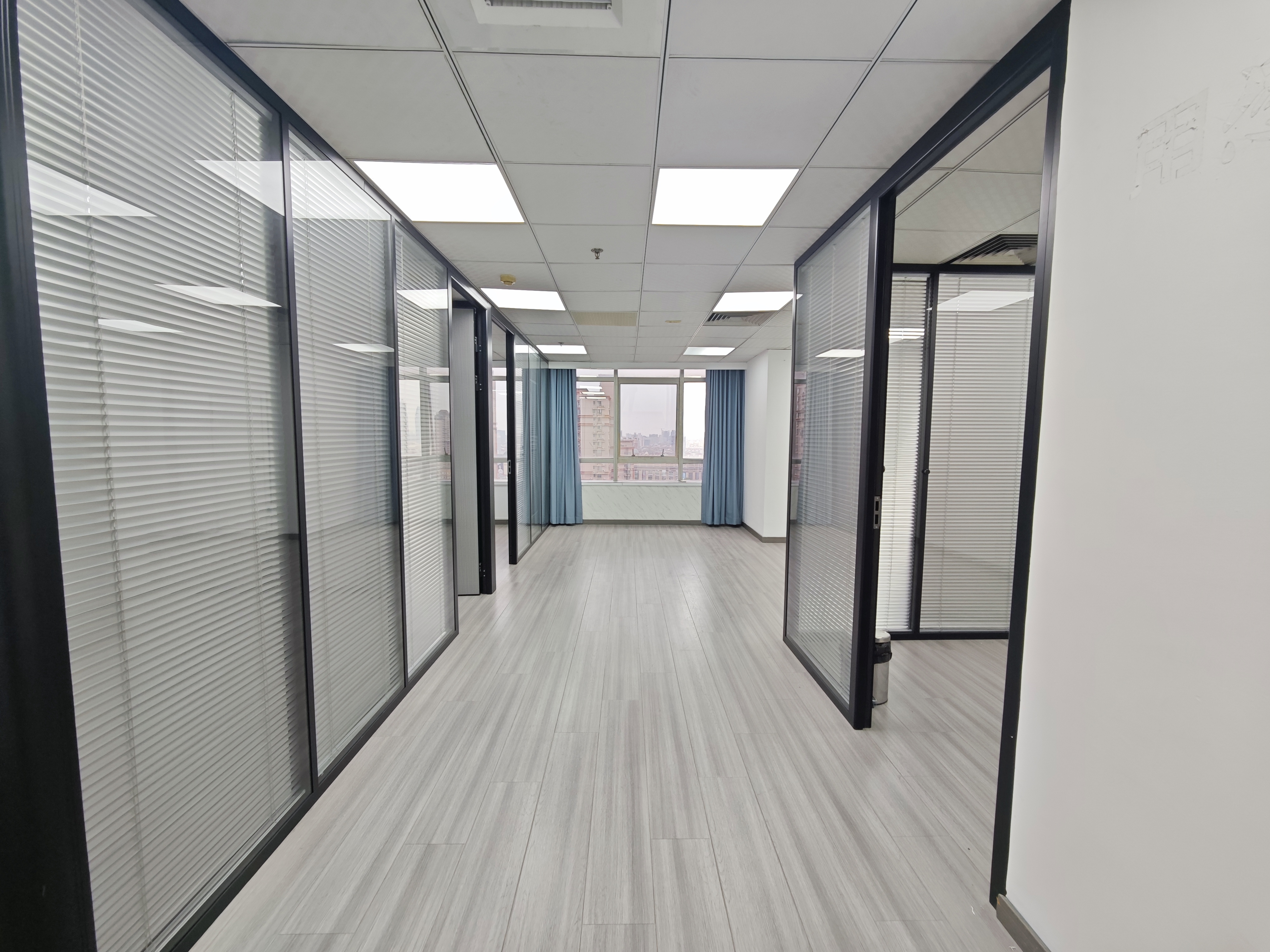 曹杨绿地科创大厦100平米写字楼出租