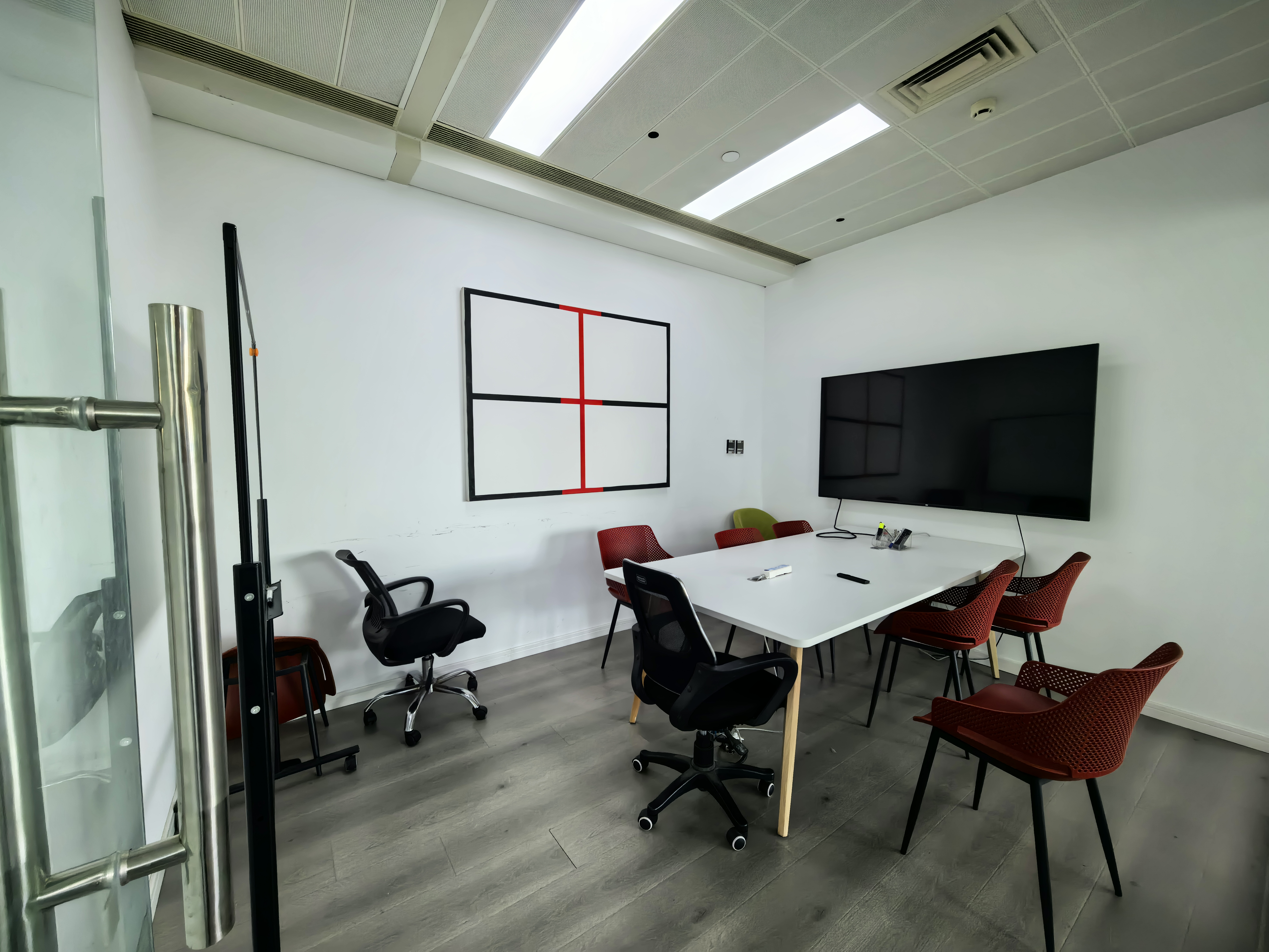 曹杨长城大厦113平米写字楼出租