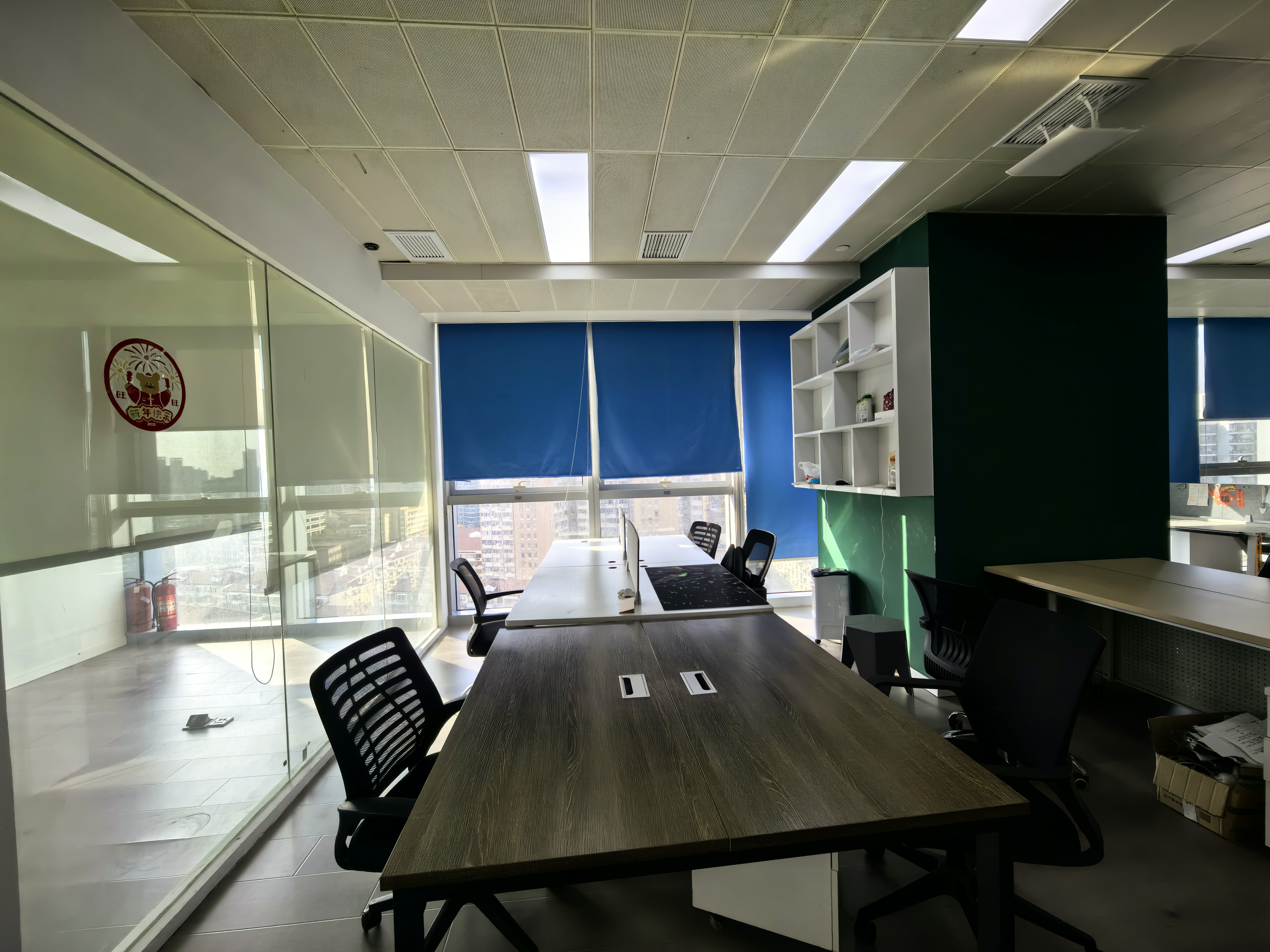 曹杨长城大厦280平米写字楼出租