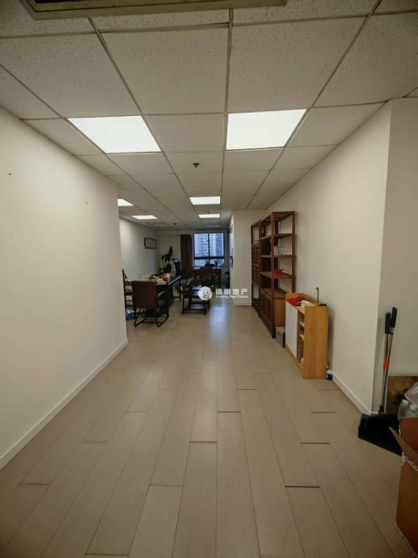 徐家汇圣爱大厦70平米写字楼出租