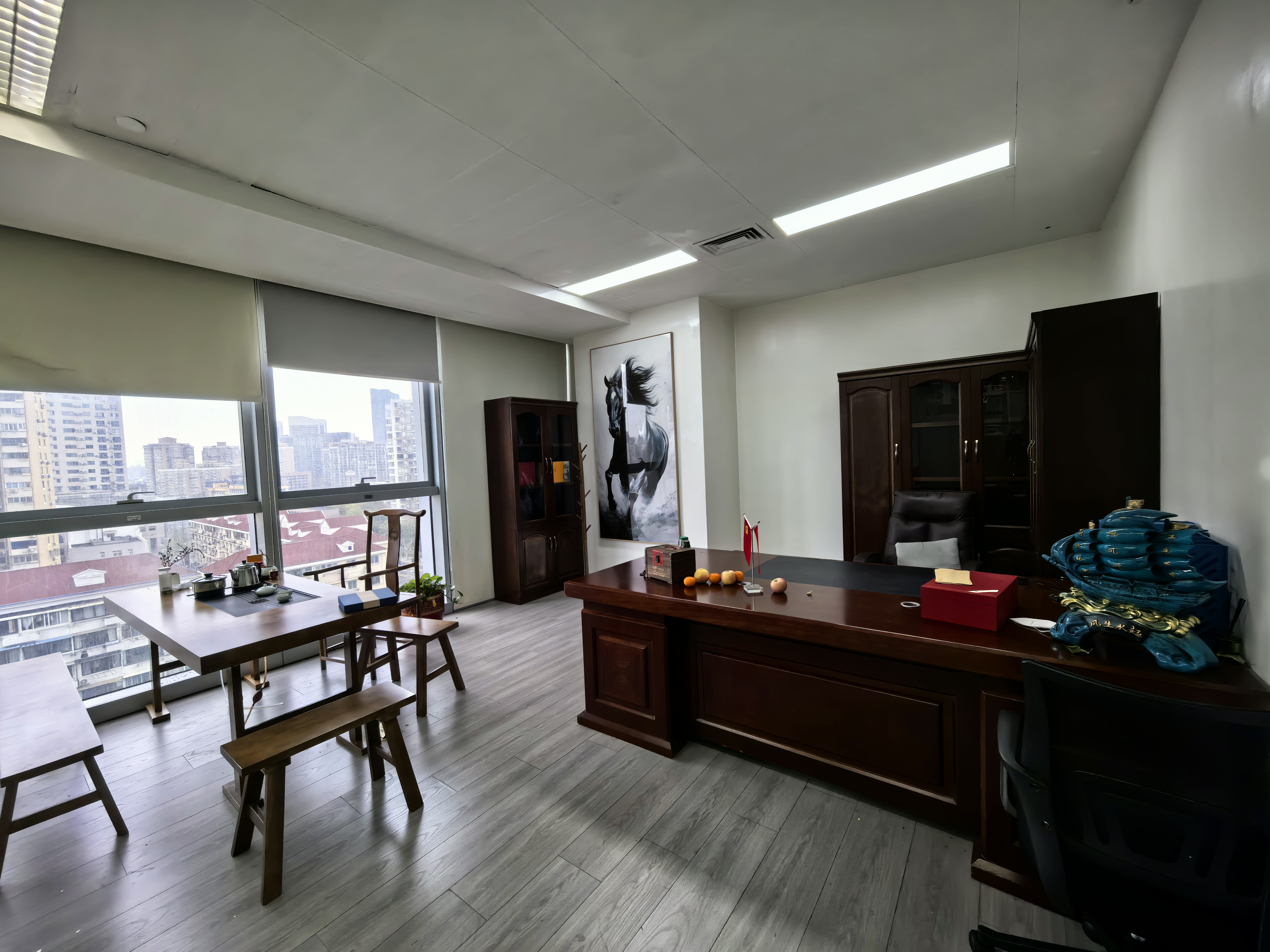 曹杨长城大厦116平米写字楼出租