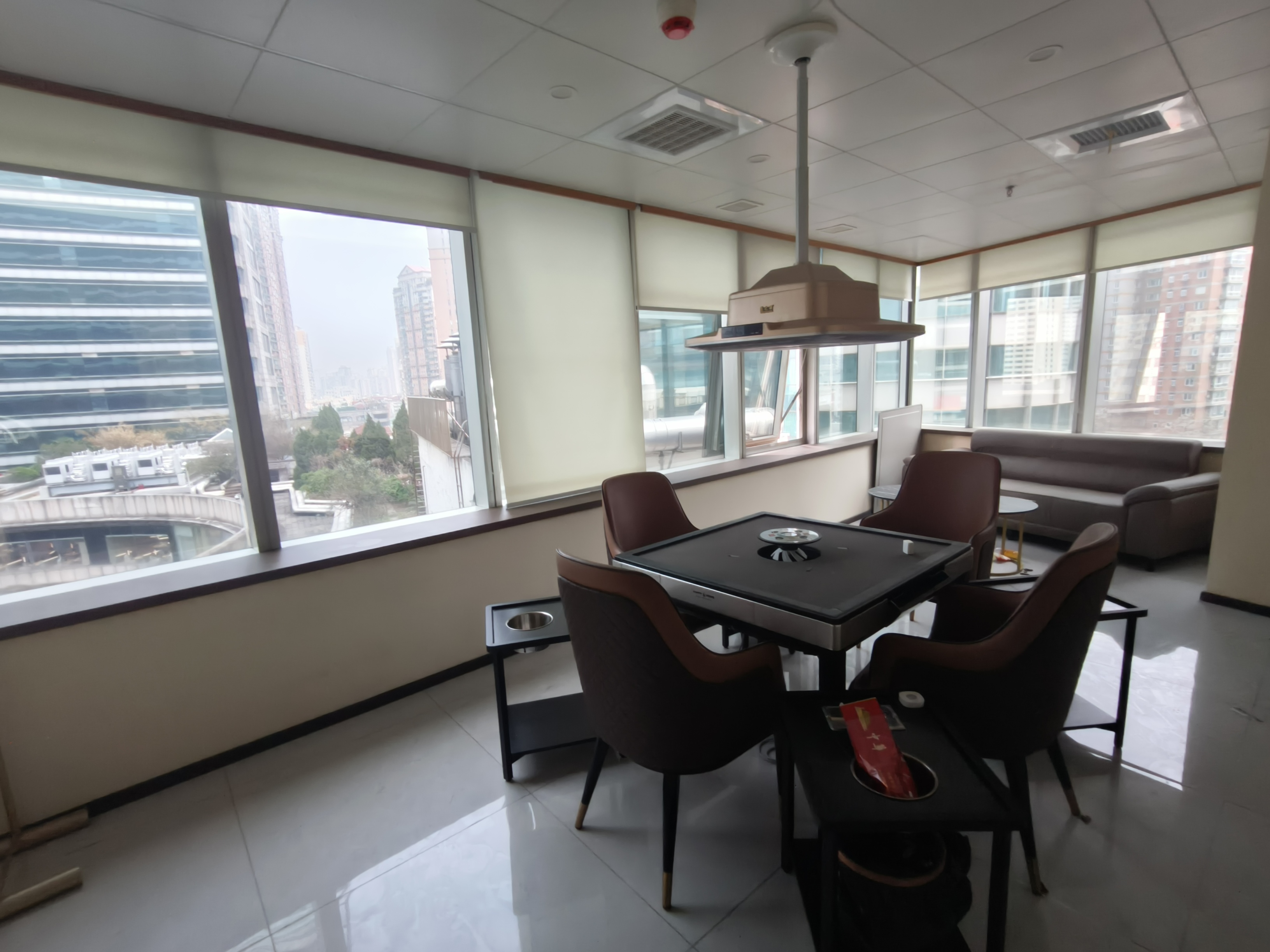 打浦桥金玉兰广场223平米写字楼出租