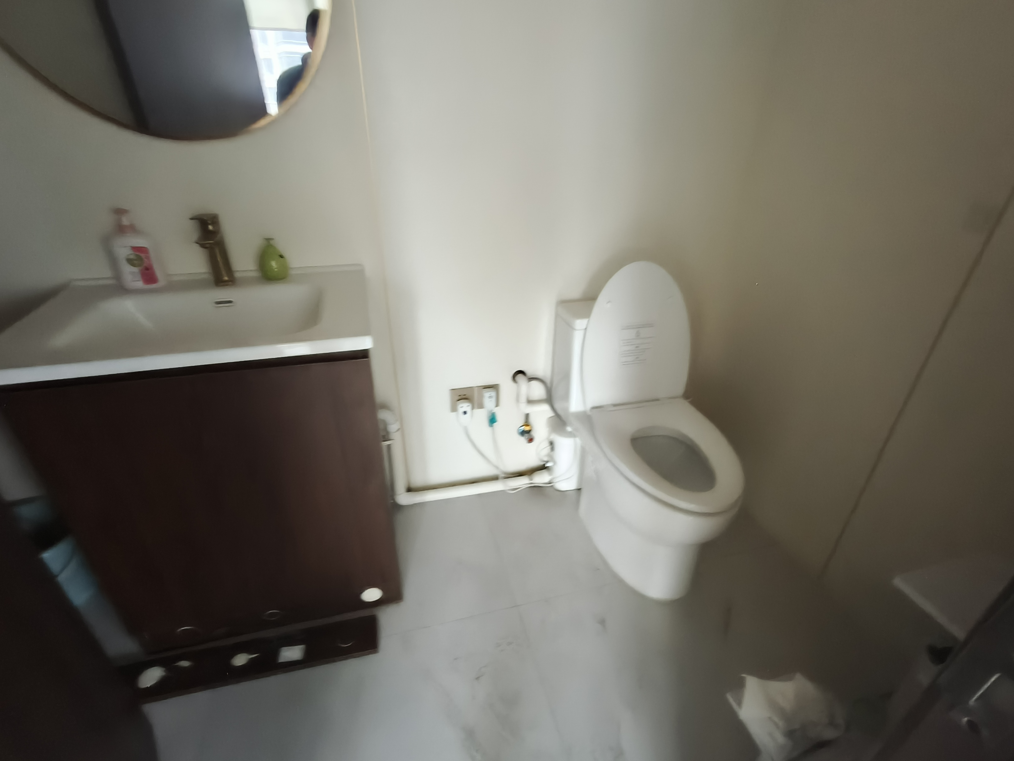 打浦桥金玉兰广场223平米写字楼出租