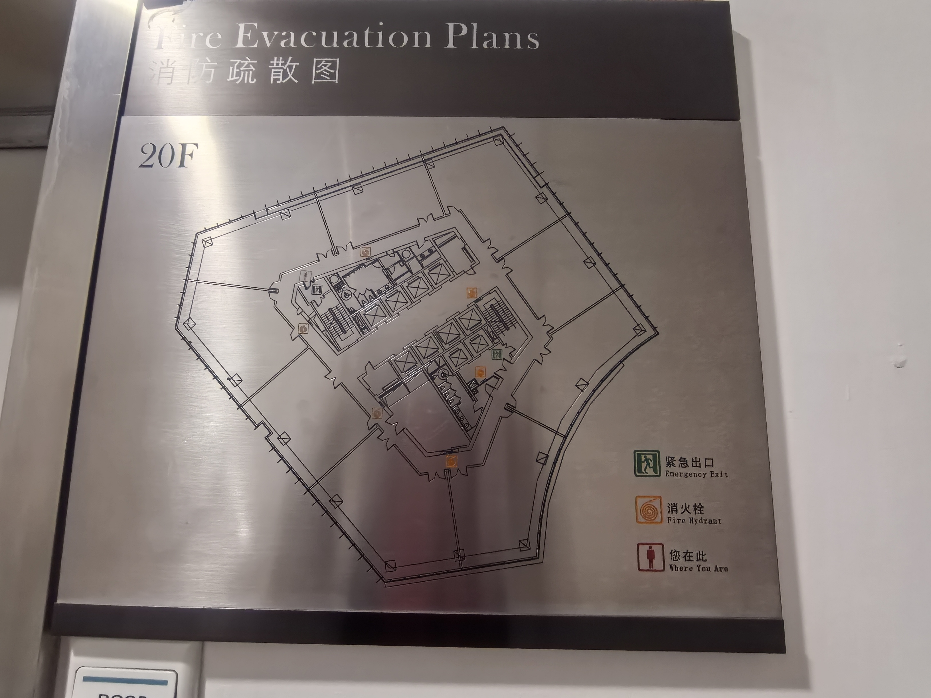 世博滨江绿地海外滩195平米写字楼出租