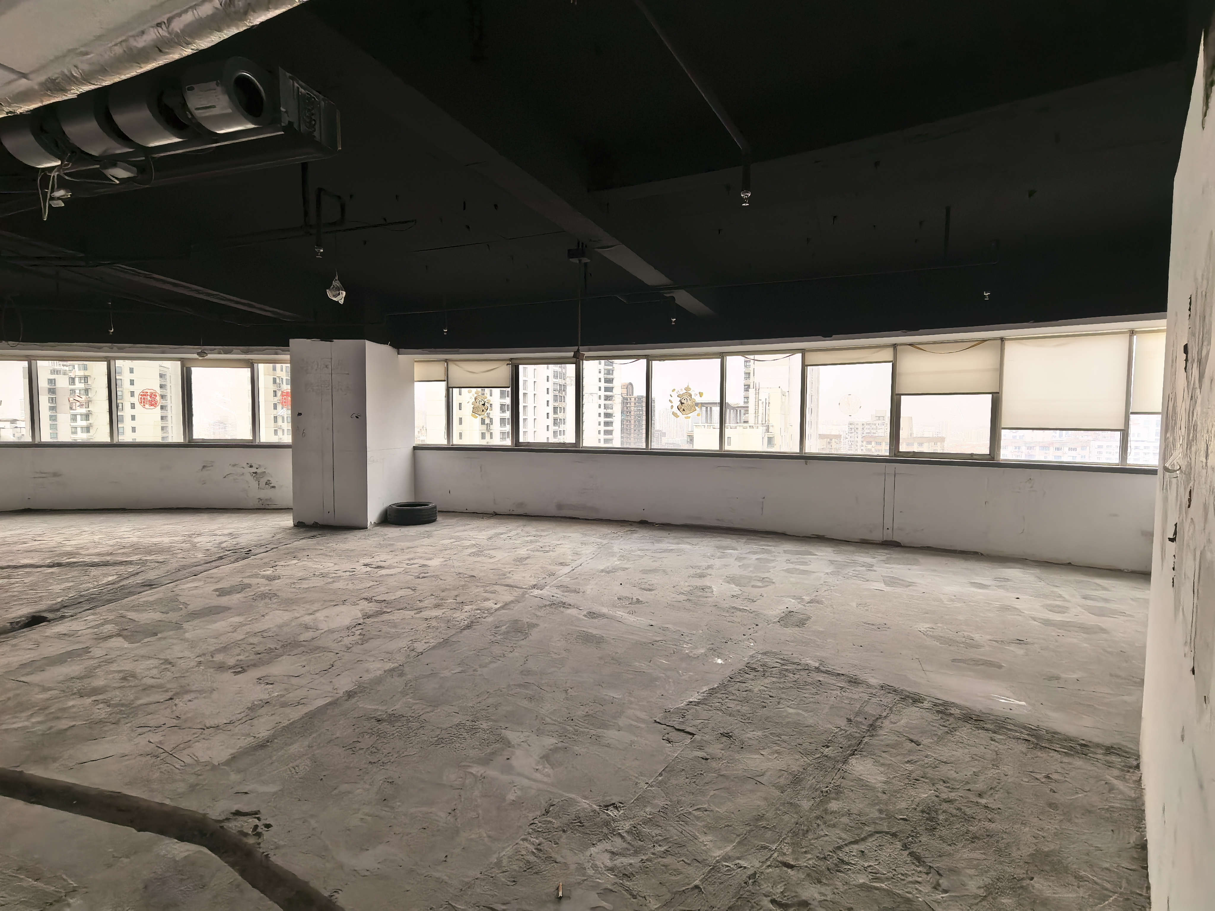 光新华源世界广场961平米写字楼出售