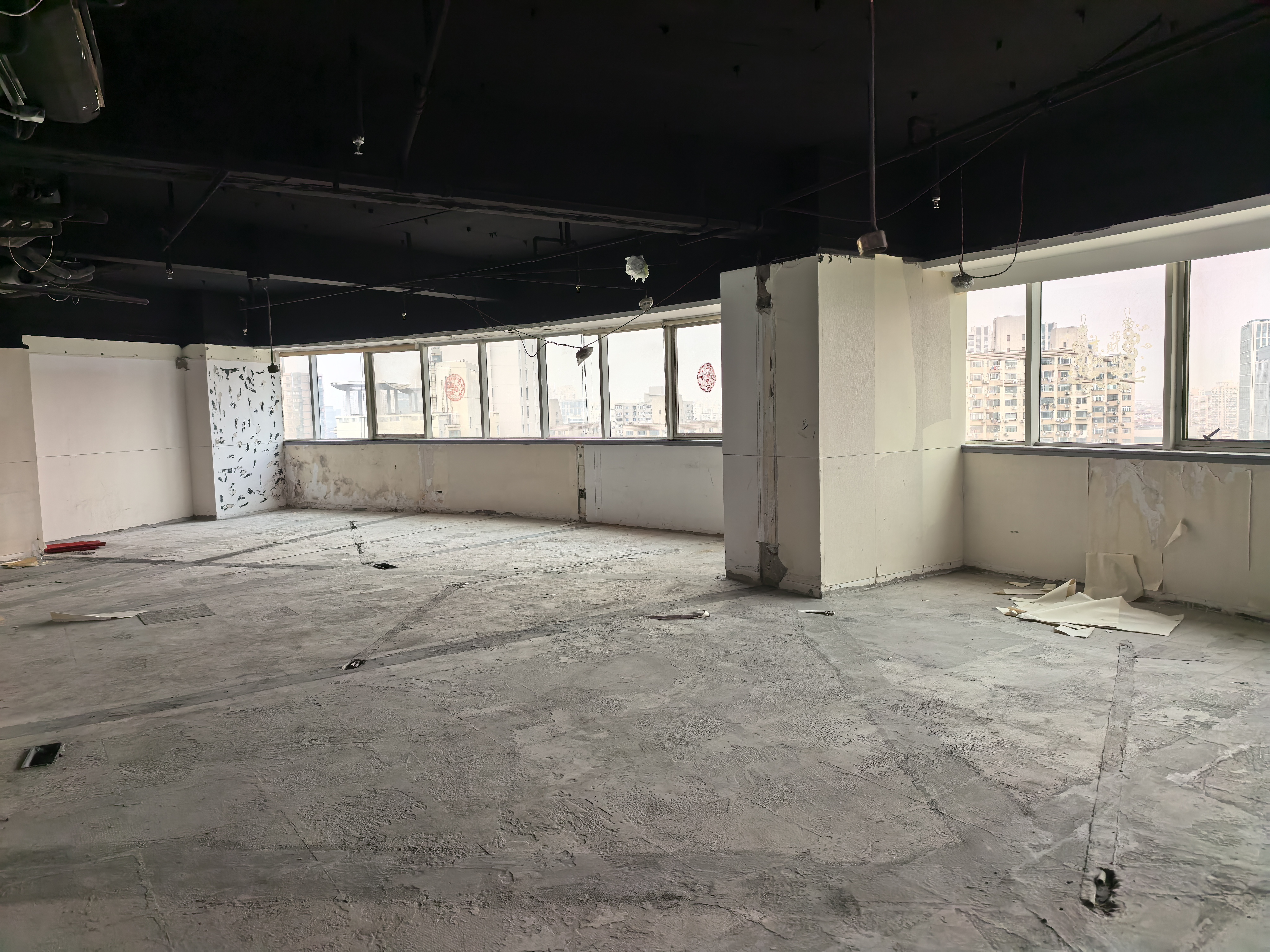 光新华源世界广场961平米写字楼出售