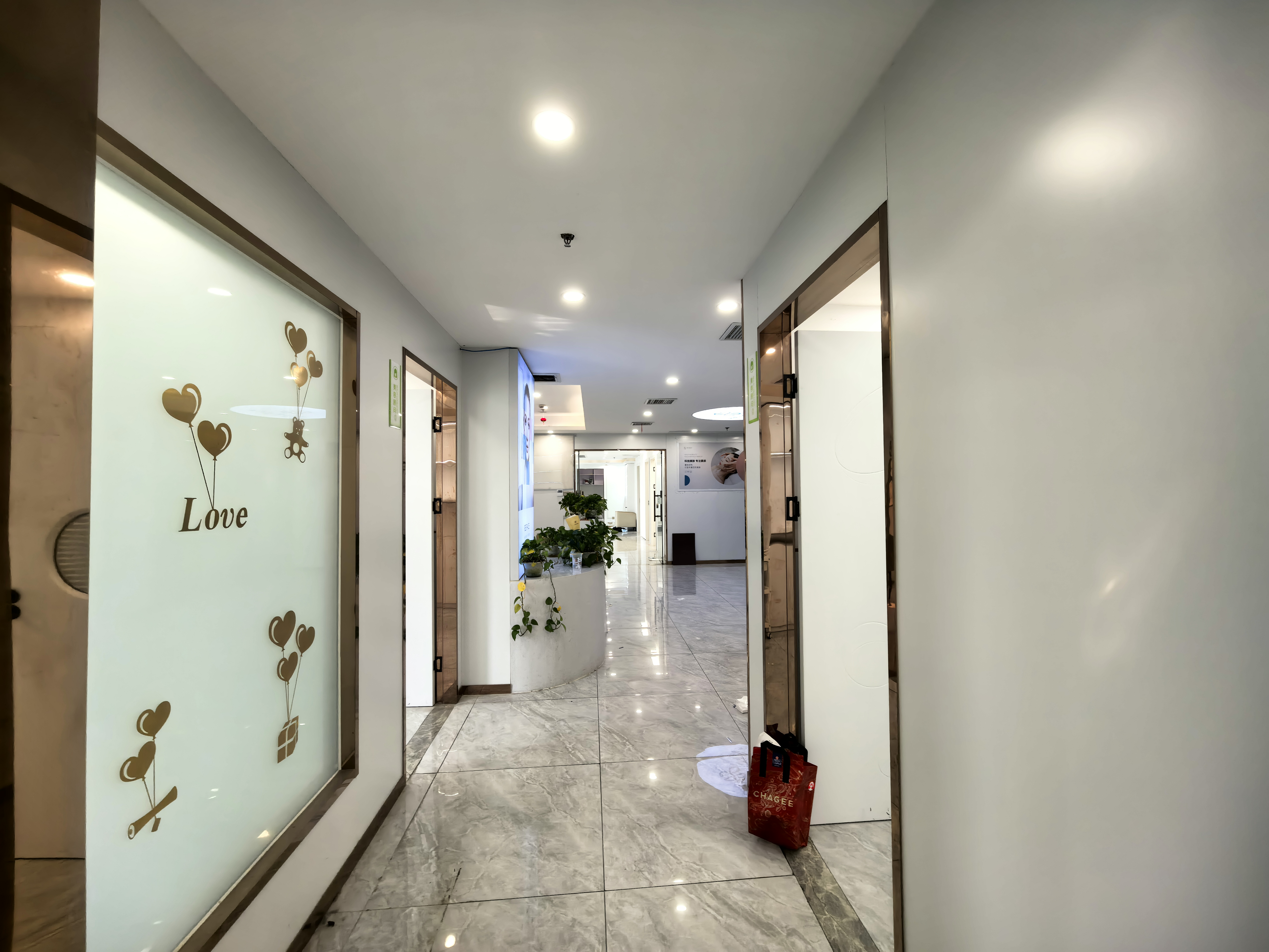 曹杨绿地科创大厦99平米写字楼出租