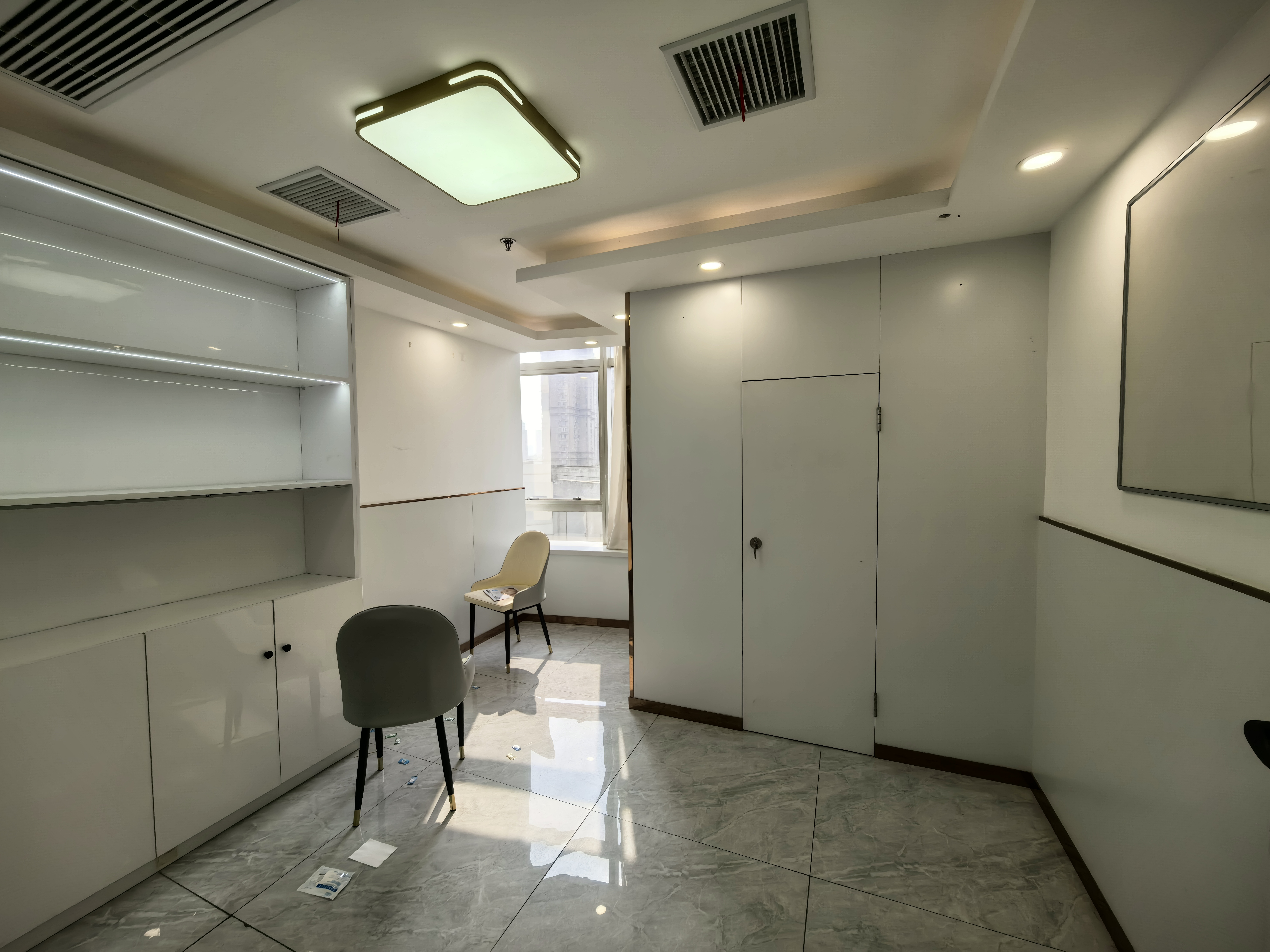 曹杨绿地科创大厦99平米写字楼出租