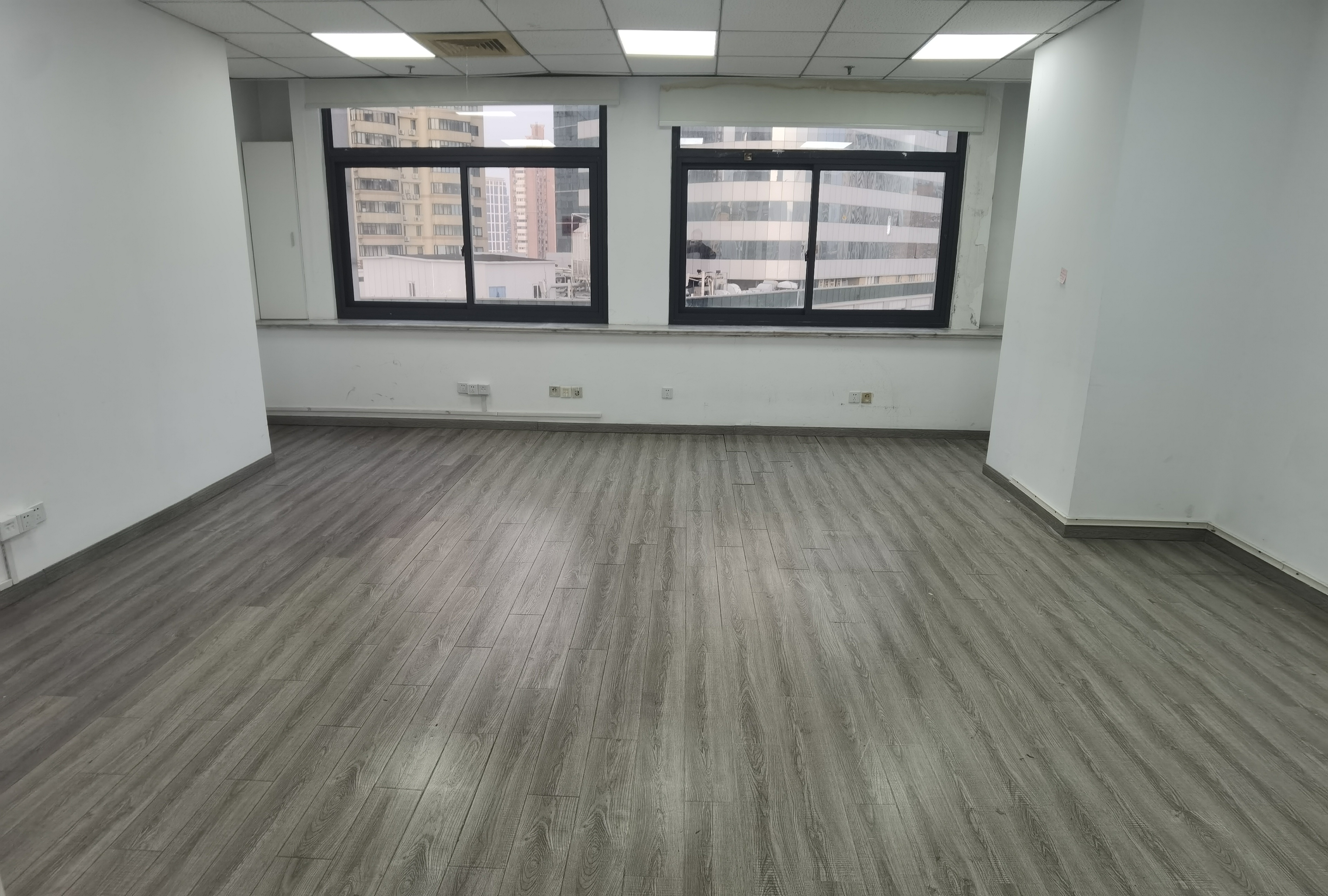 四川北路凯润金城68平米写字楼出租