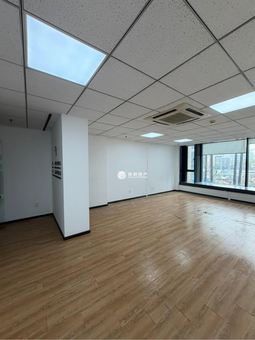 四川北路爱家国际大厦71平米写字楼出租