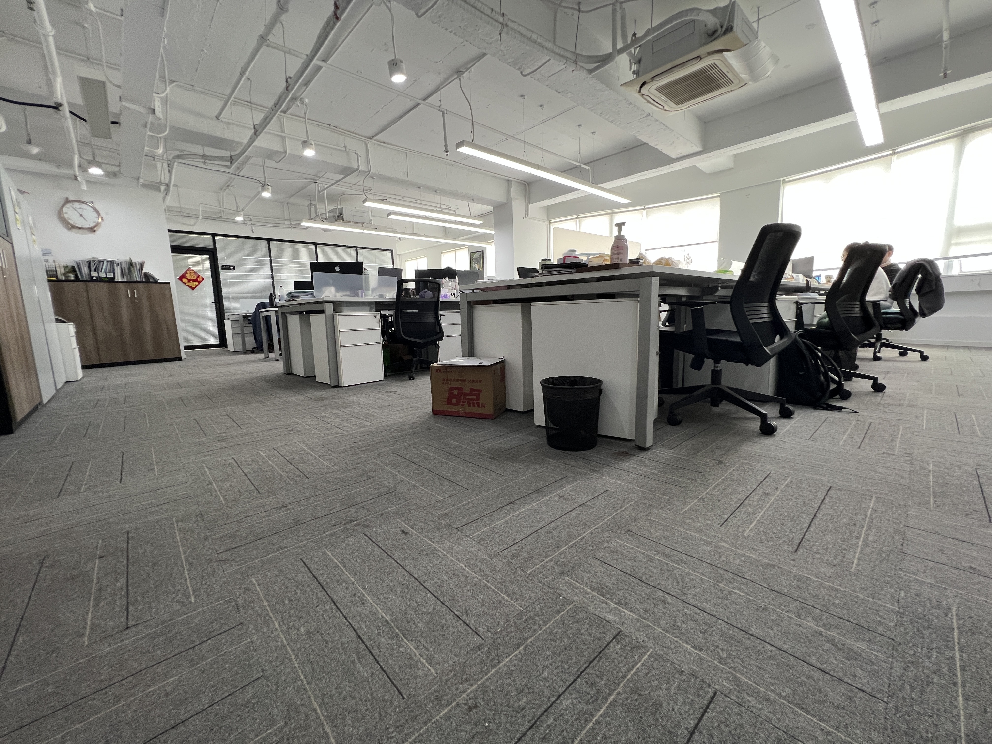 淮海中路茂名大厦256平米写字楼出租