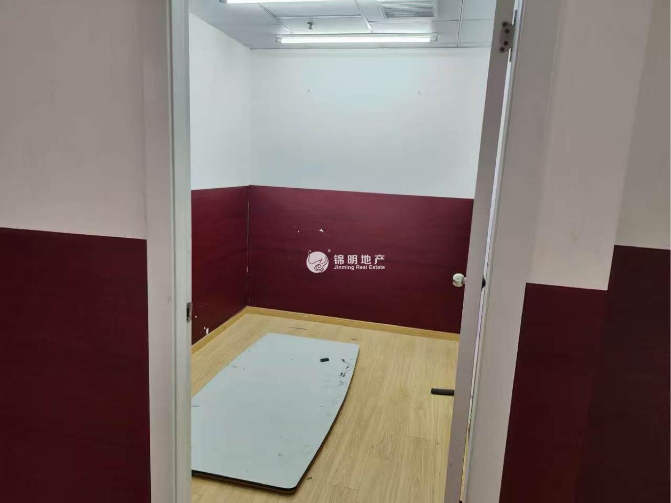 徐家汇汇嘉大厦165平米写字楼出租