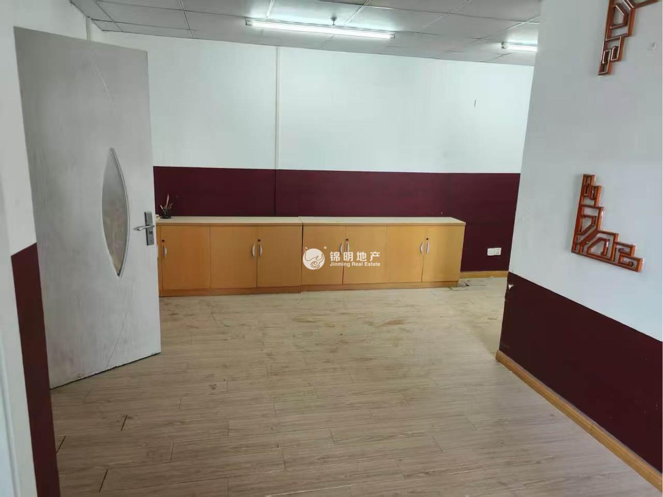 徐家汇汇嘉大厦165平米写字楼出租