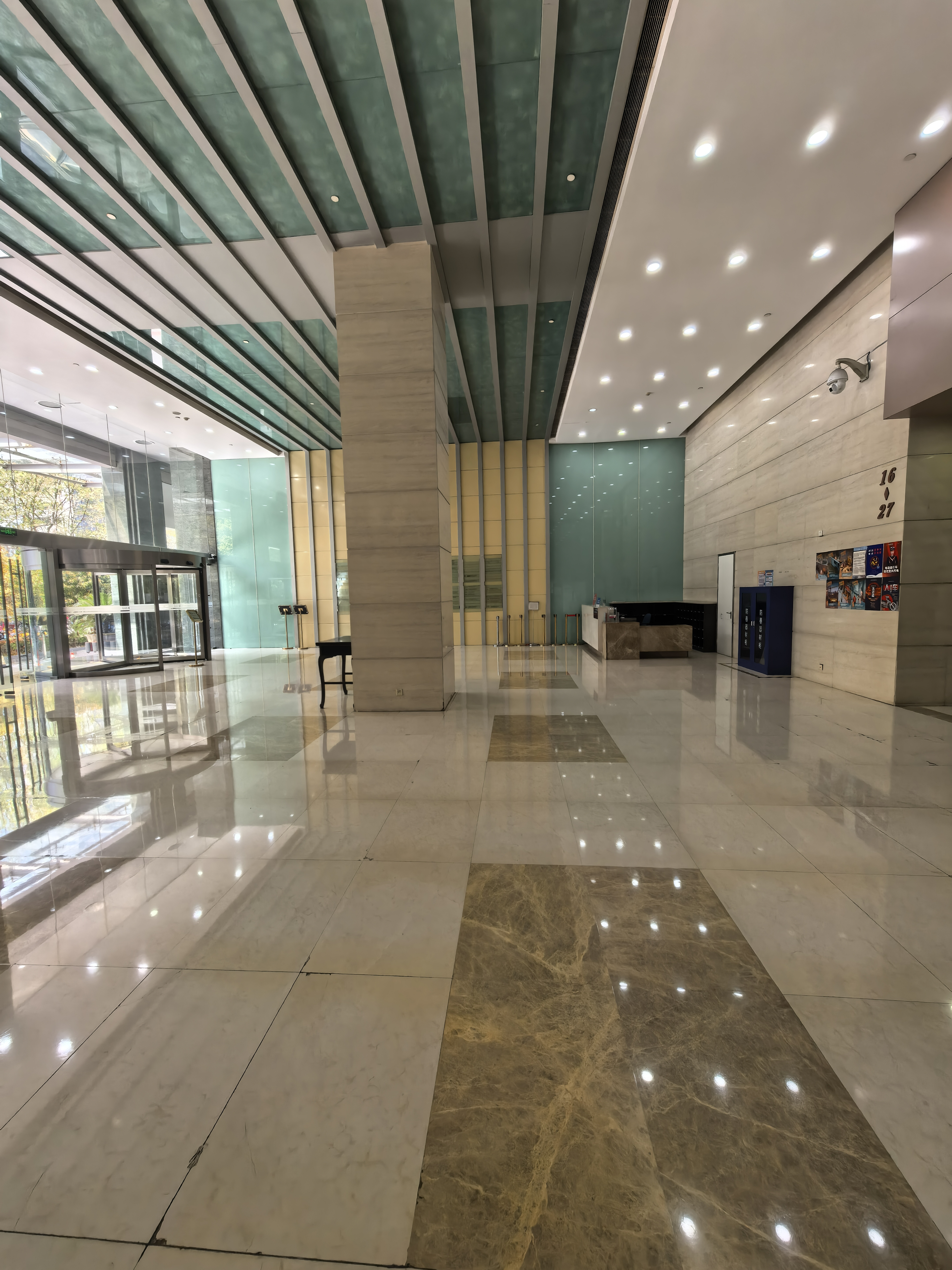 虹桥盛高国际大厦370平米写字楼出售