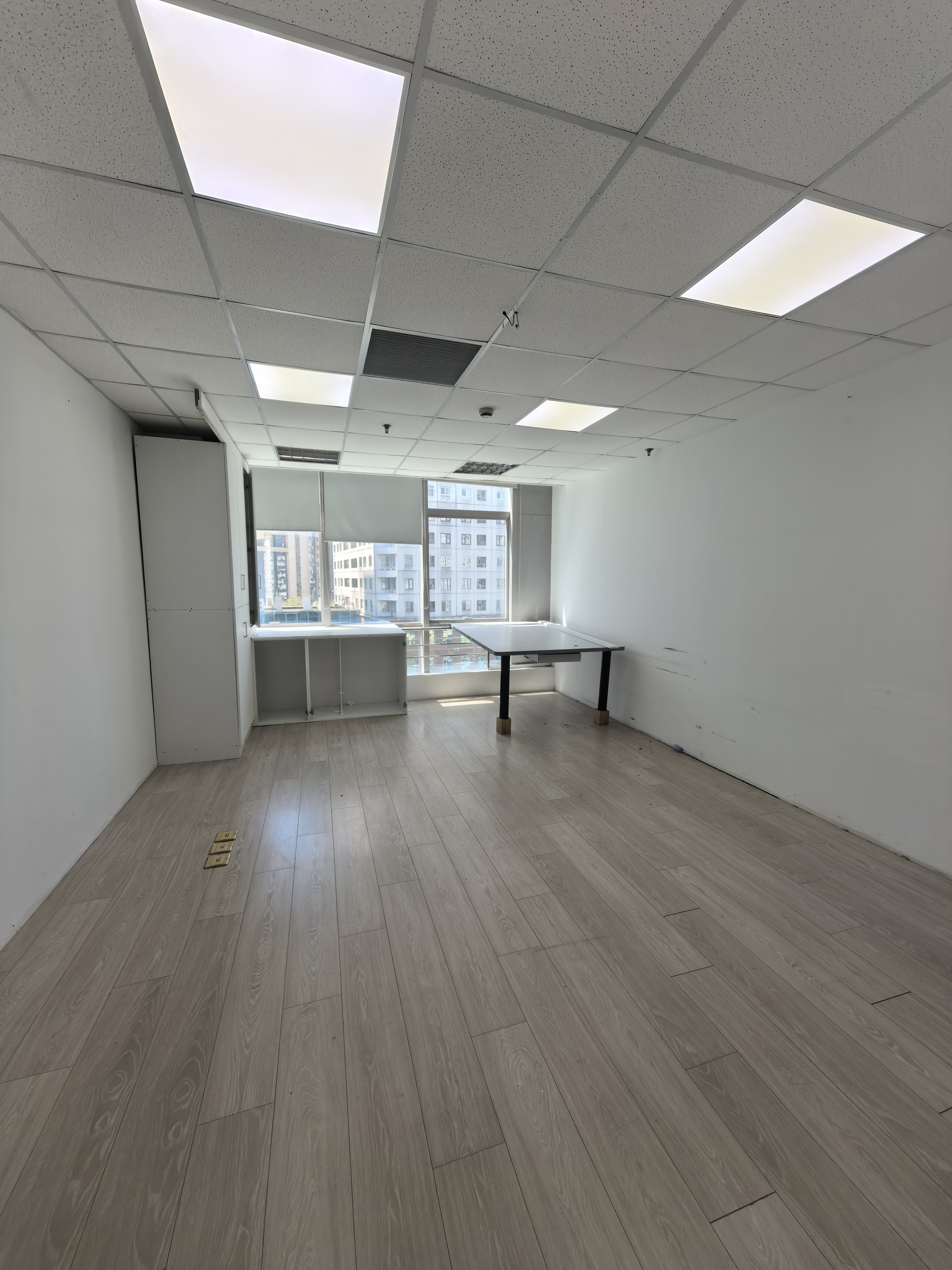 虹桥盛高国际大厦370平米写字楼出售