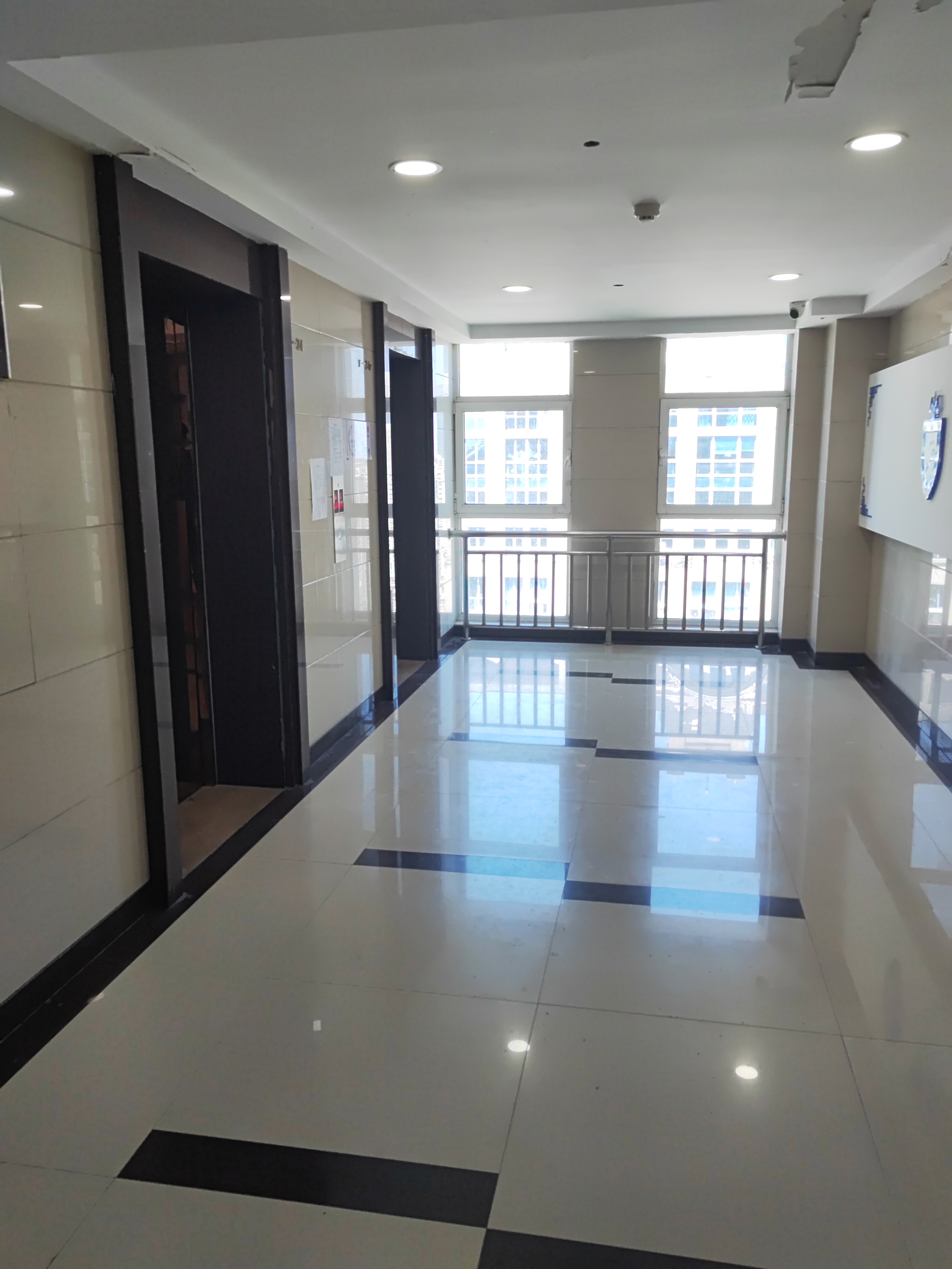 五角场财富国际广场229平米写字楼出售