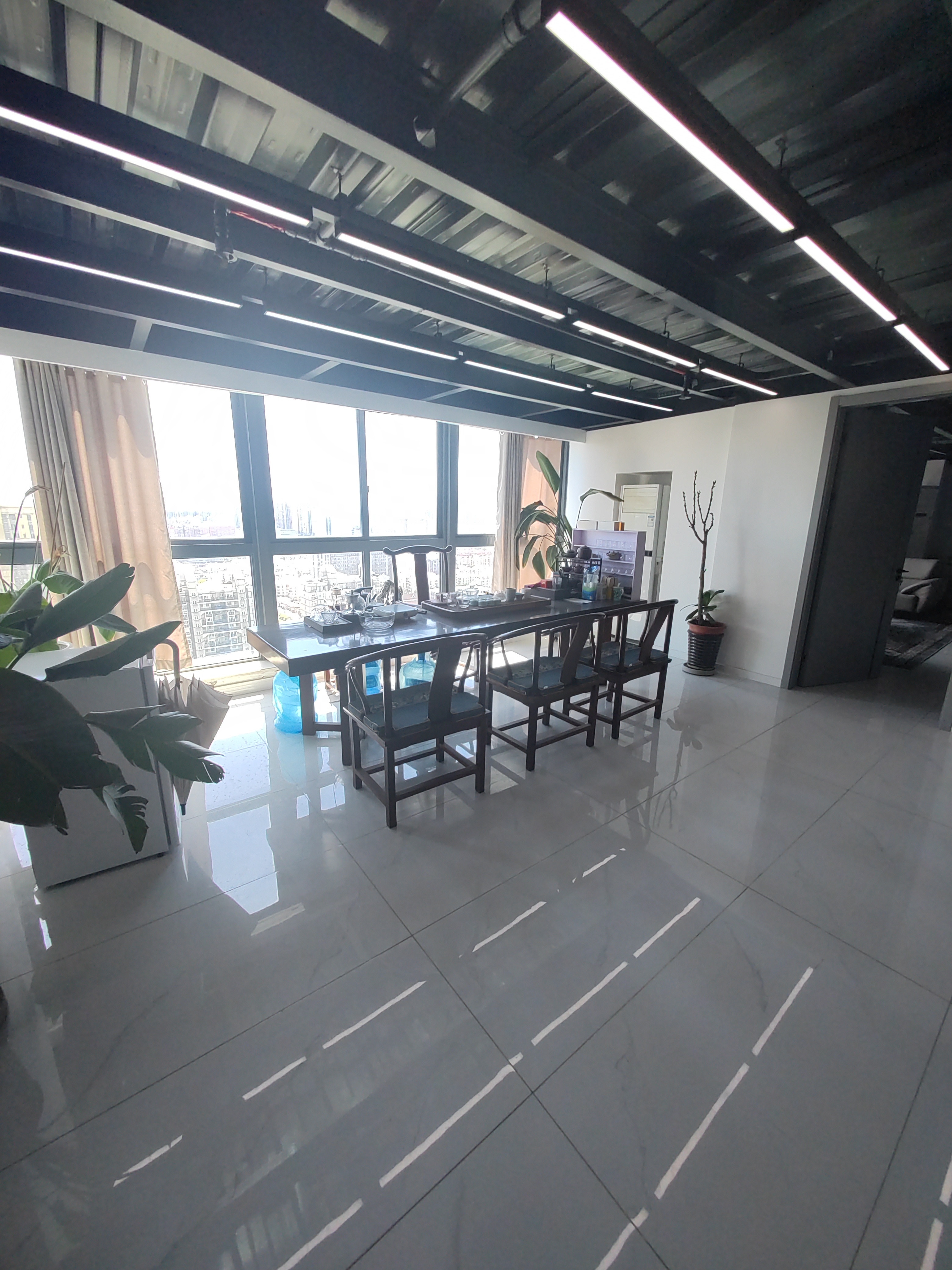 五角场财富国际广场229平米写字楼出售