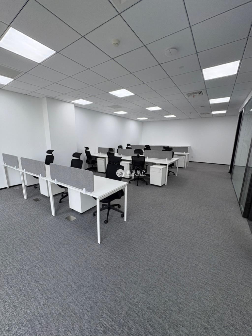 五角场中航天盛295平米写字楼出租