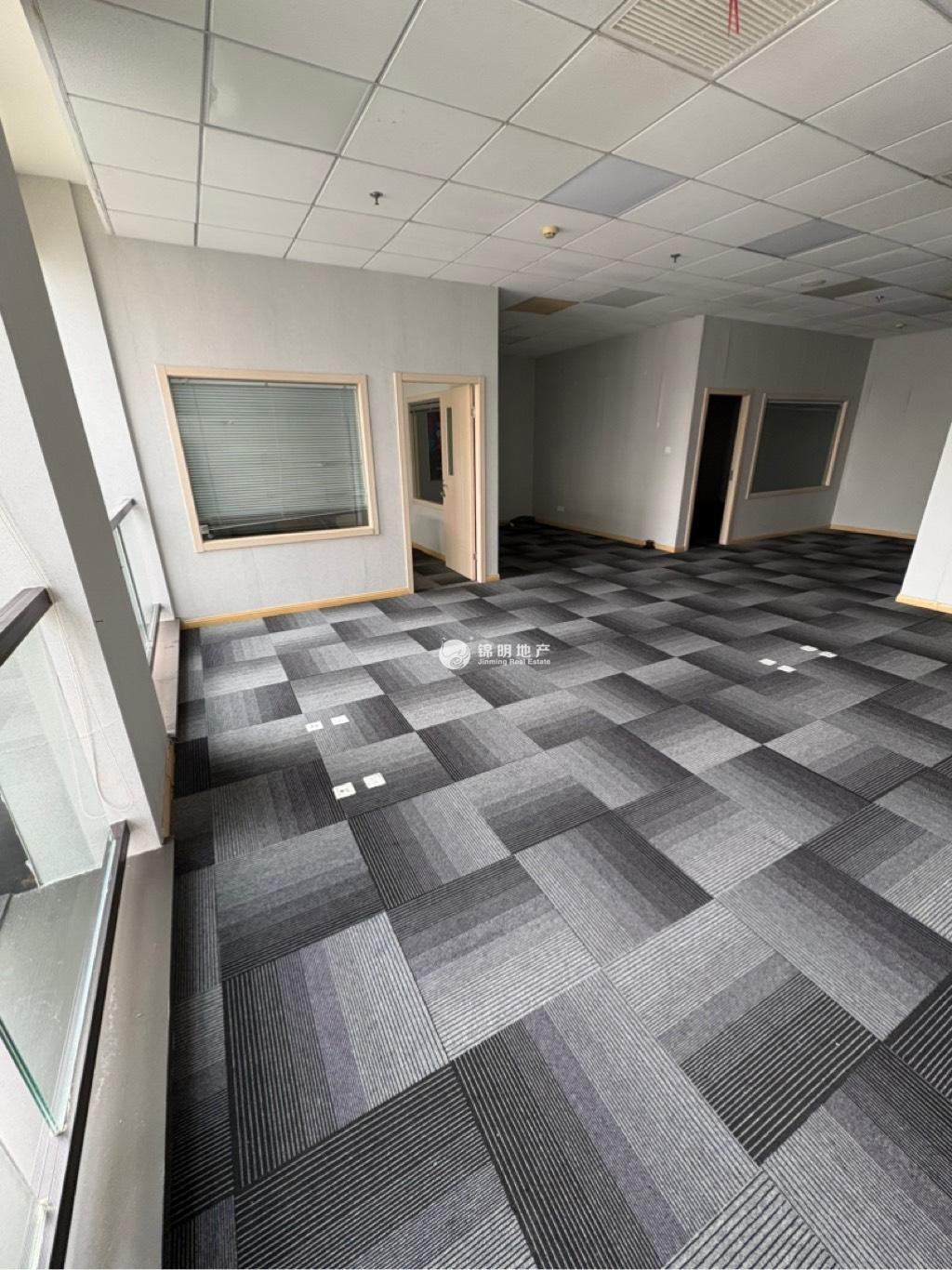 临平路合生财富广场385平米写字楼出租