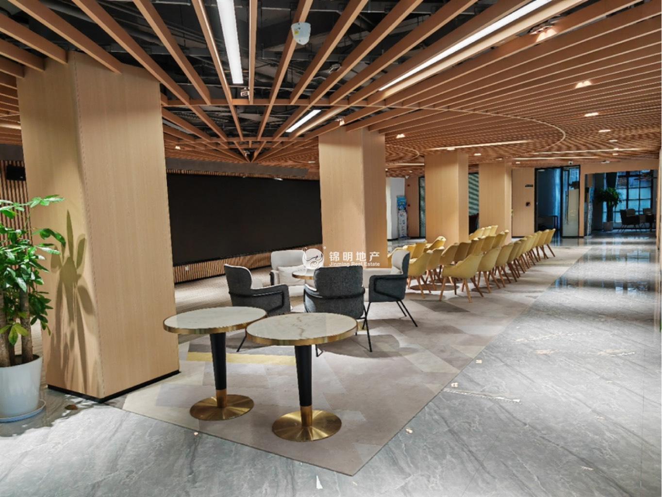 北外滩百空间永兴仓库395平米写字楼出租