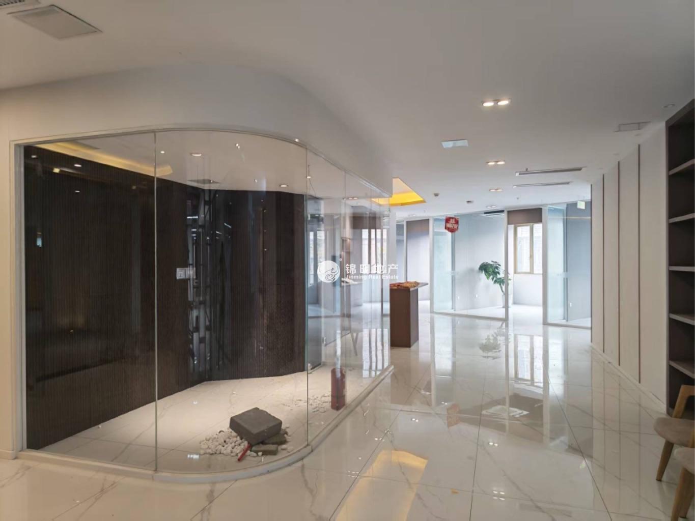 北外滩百空间永兴仓库175平米写字楼出租