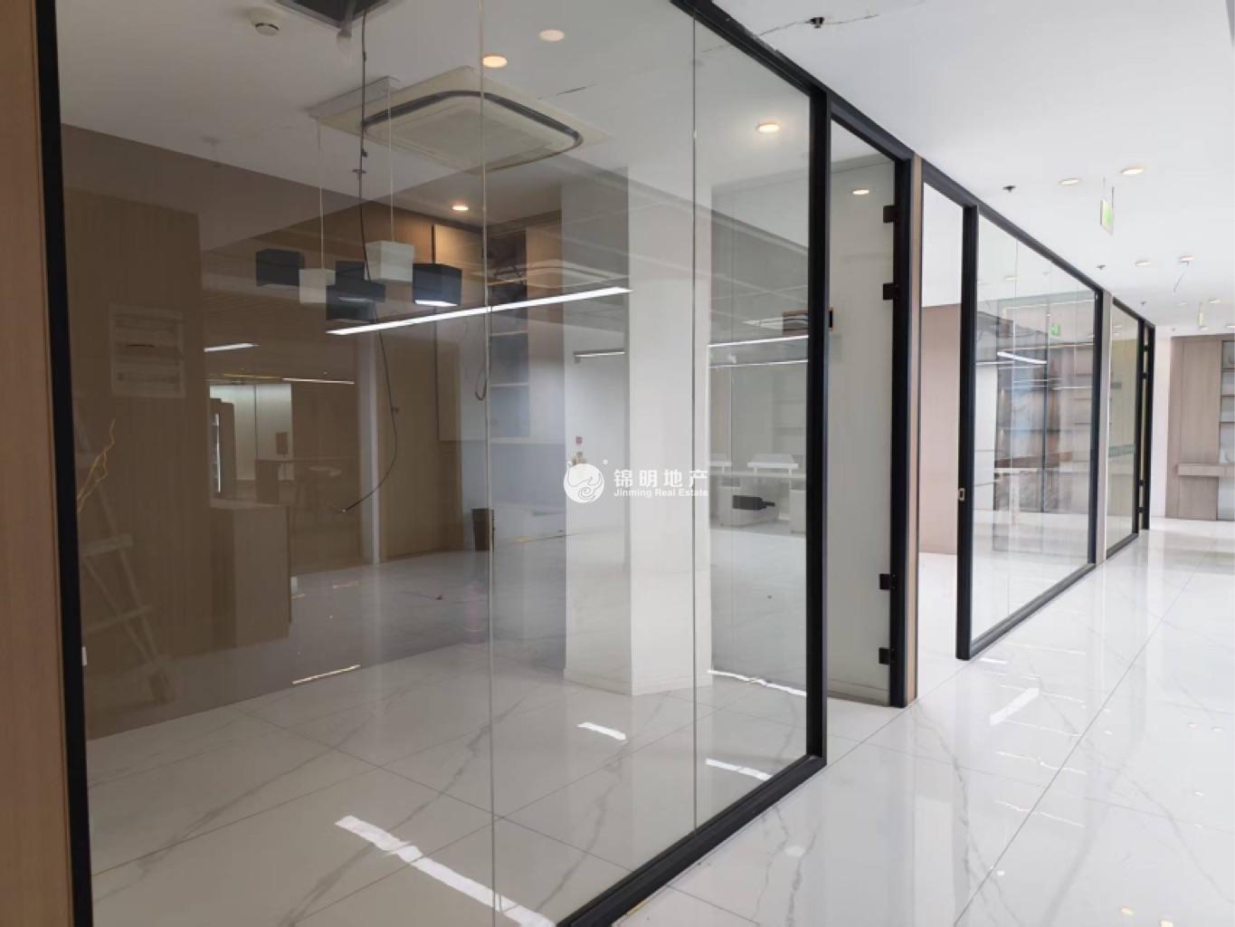 北外滩百空间永兴仓库175平米写字楼出租