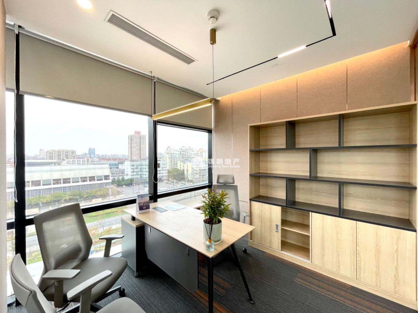 周家嘴路环创中心98平米写字楼出租