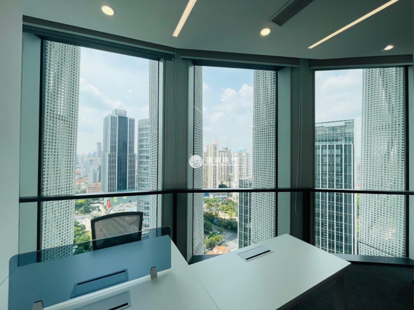 周家嘴路环创中心124平米写字楼出租